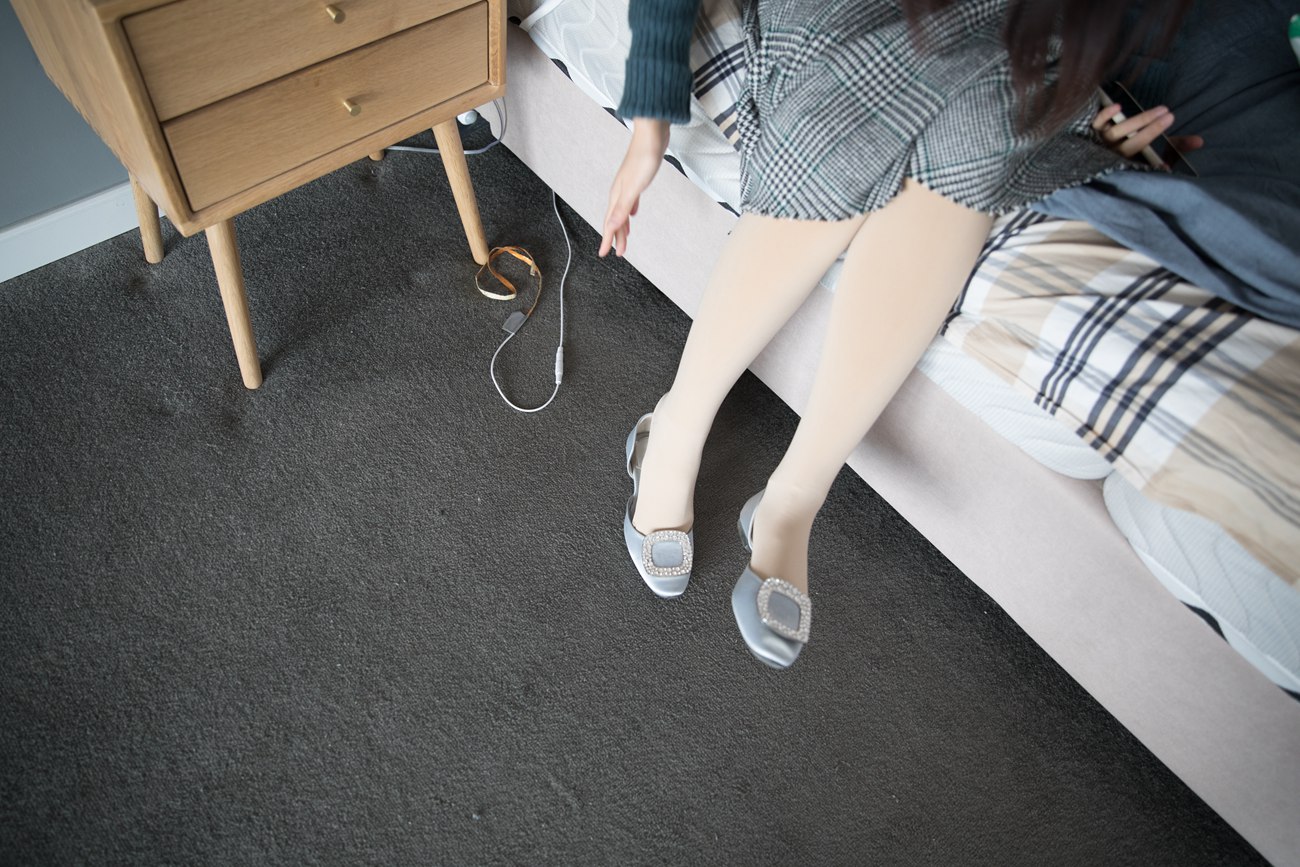 图片[25]-勿恋传媒 No.124 可儿-床边的肉丝秀 [99P] – 速更版-美库