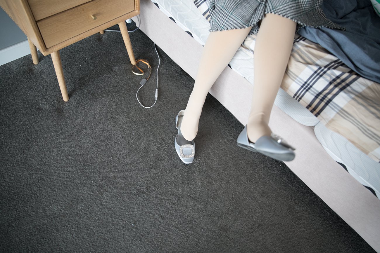 图片[26]-勿恋传媒 No.124 可儿-床边的肉丝秀 [99P] – 速更版-美库