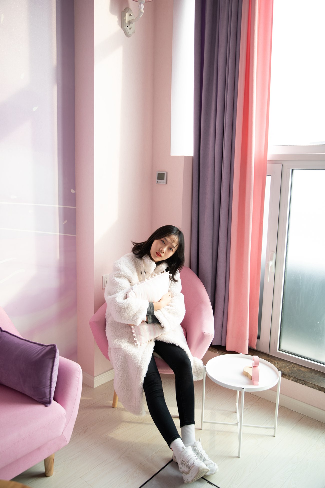 图片[13]-勿恋传媒 No.125 落落-实力演绎东北妹字的冬天 [218P] – 速更版-美库