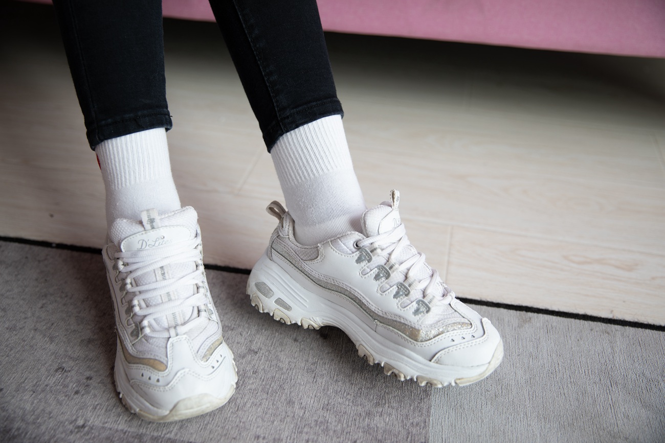 图片[35]-勿恋传媒 No.125 落落-实力演绎东北妹字的冬天 [218P] – 速更版-美库