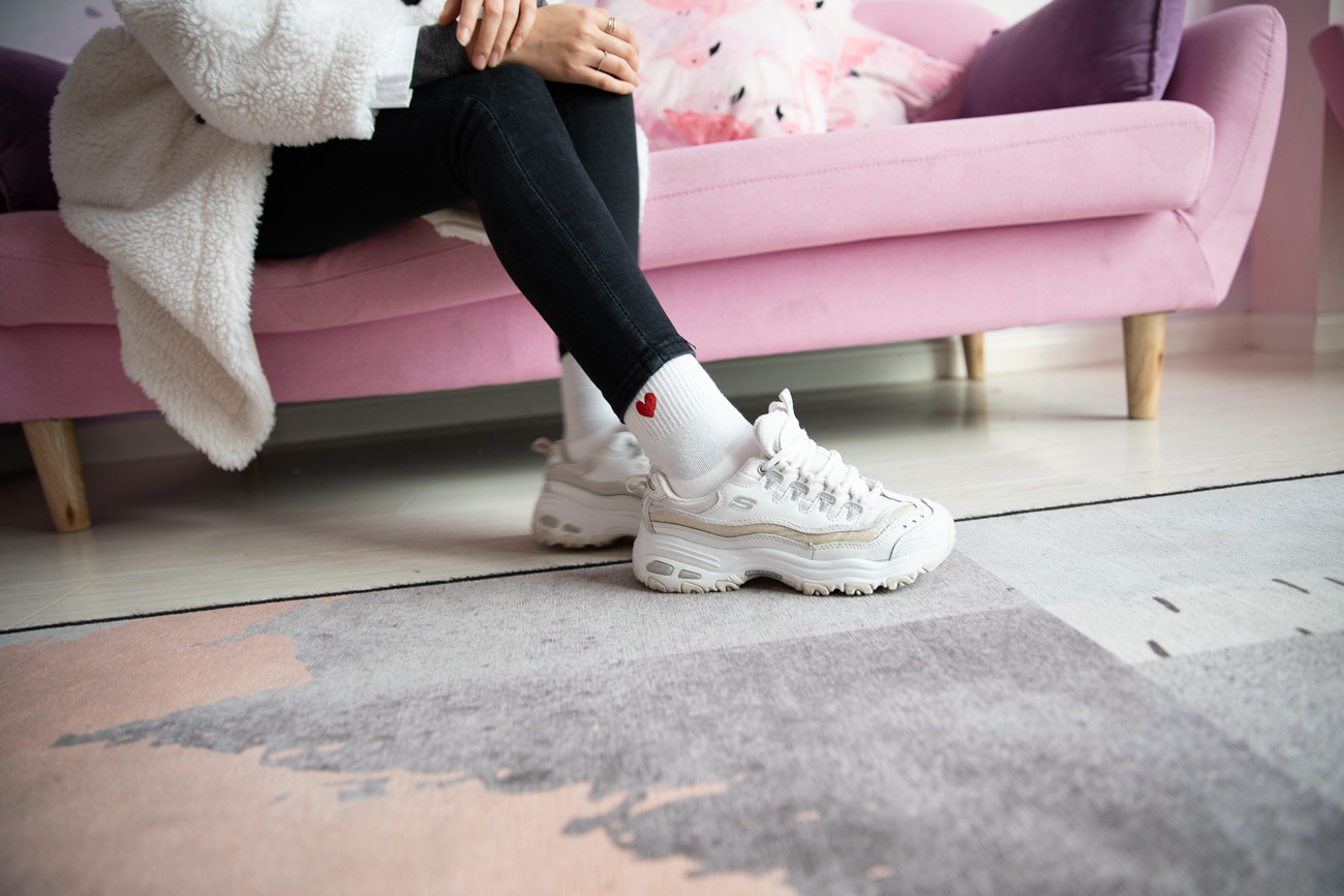 图片[37]-勿恋传媒 No.125 落落-实力演绎东北妹字的冬天 [218P] – 速更版-美库