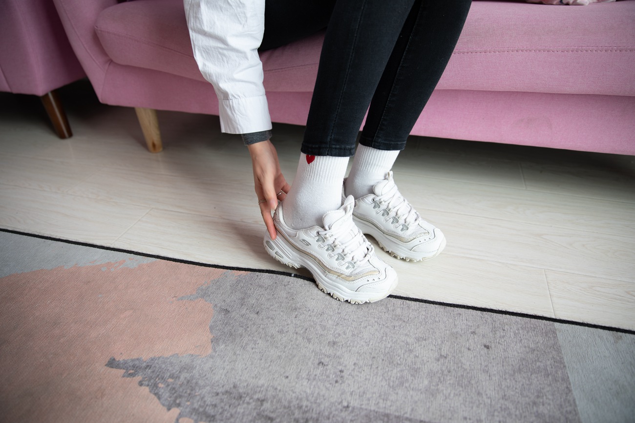 图片[38]-勿恋传媒 No.125 落落-实力演绎东北妹字的冬天 [218P] – 速更版-美库