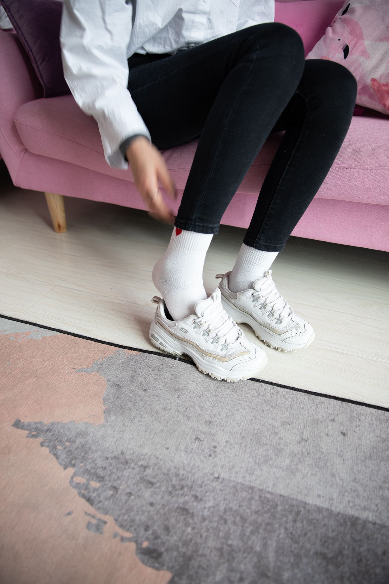 图片[41]-勿恋传媒 No.125 落落-实力演绎东北妹字的冬天 [218P] – 速更版-美库