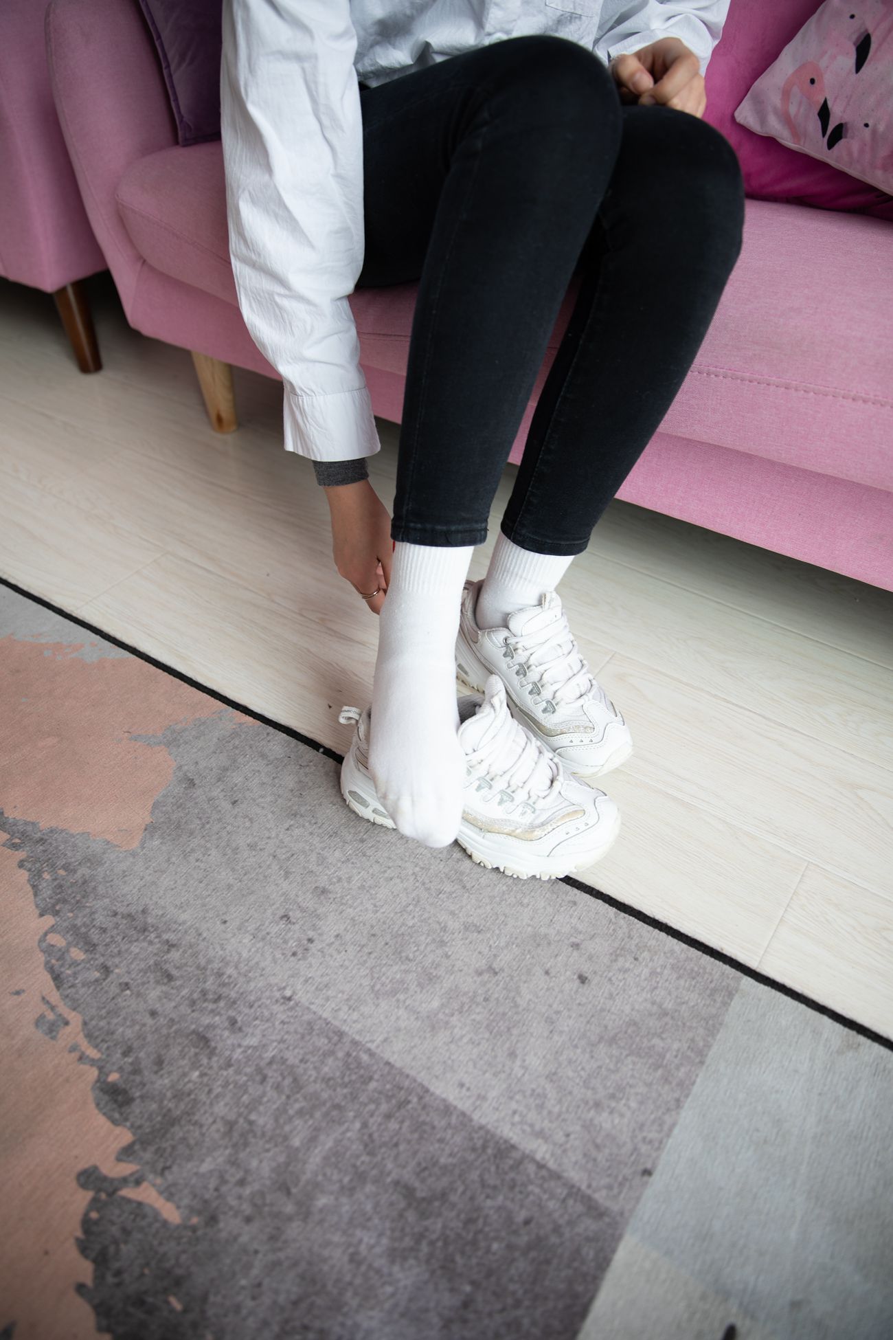 图片[43]-勿恋传媒 No.125 落落-实力演绎东北妹字的冬天 [218P] – 速更版-美库