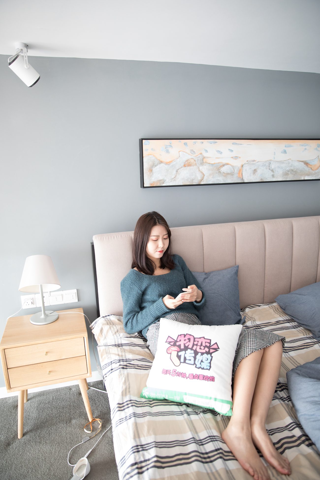 图片[90]-勿恋传媒 No.124 可儿-床边的肉丝秀 [99P] – 速更版-美库