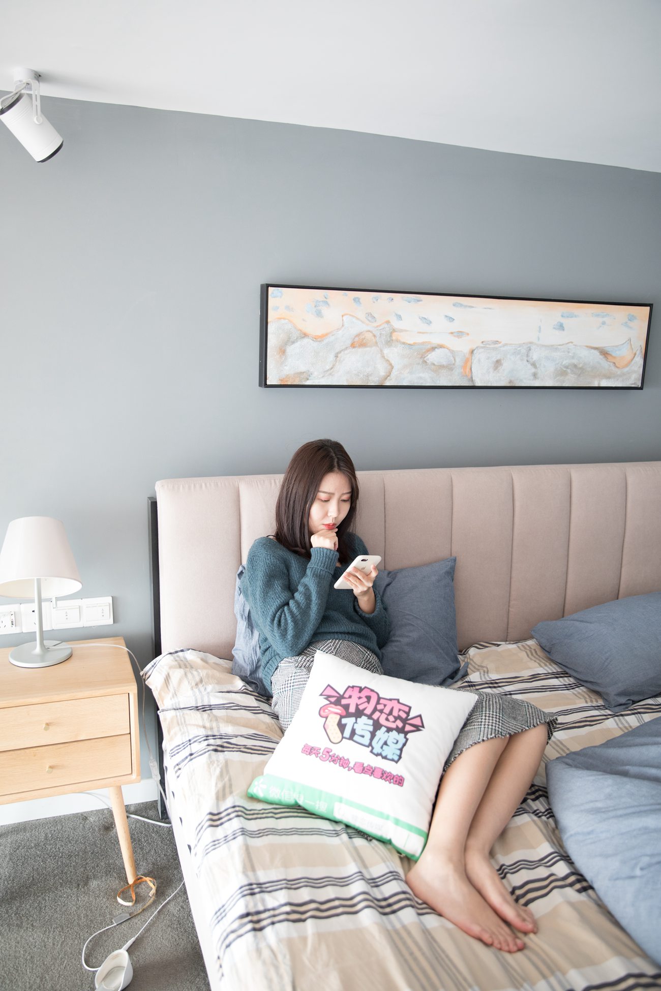 图片[97]-勿恋传媒 No.124 可儿-床边的肉丝秀 [99P] – 速更版-美库