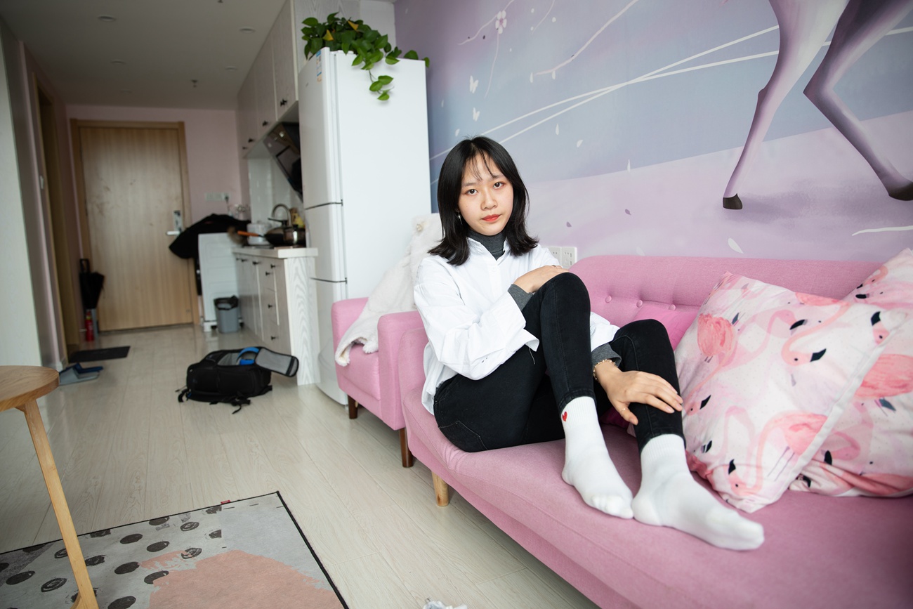 图片[61]-勿恋传媒 No.125 落落-实力演绎东北妹字的冬天 [218P] – 速更版-美库