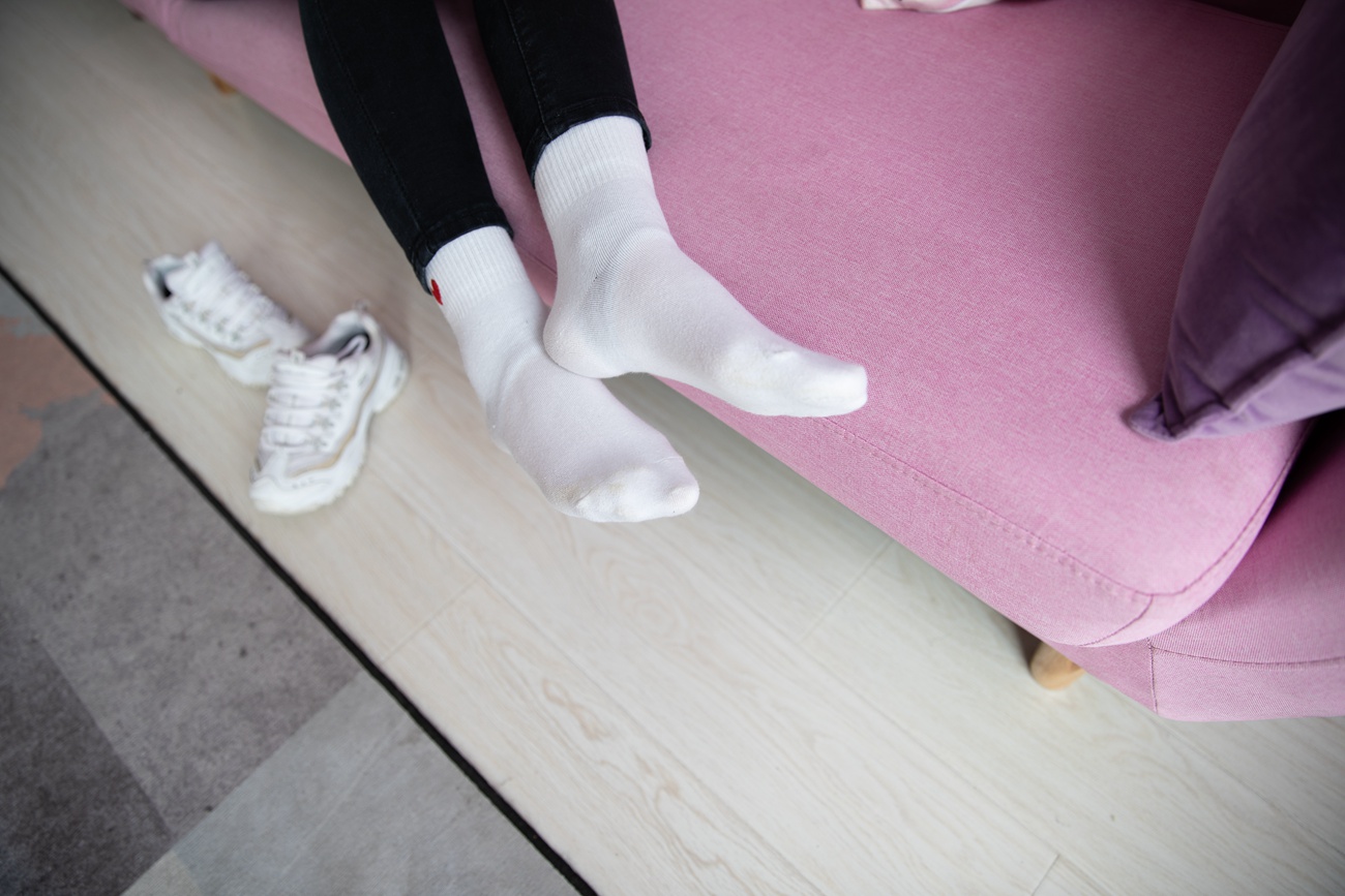 图片[71]-勿恋传媒 No.125 落落-实力演绎东北妹字的冬天 [218P] – 速更版-美库