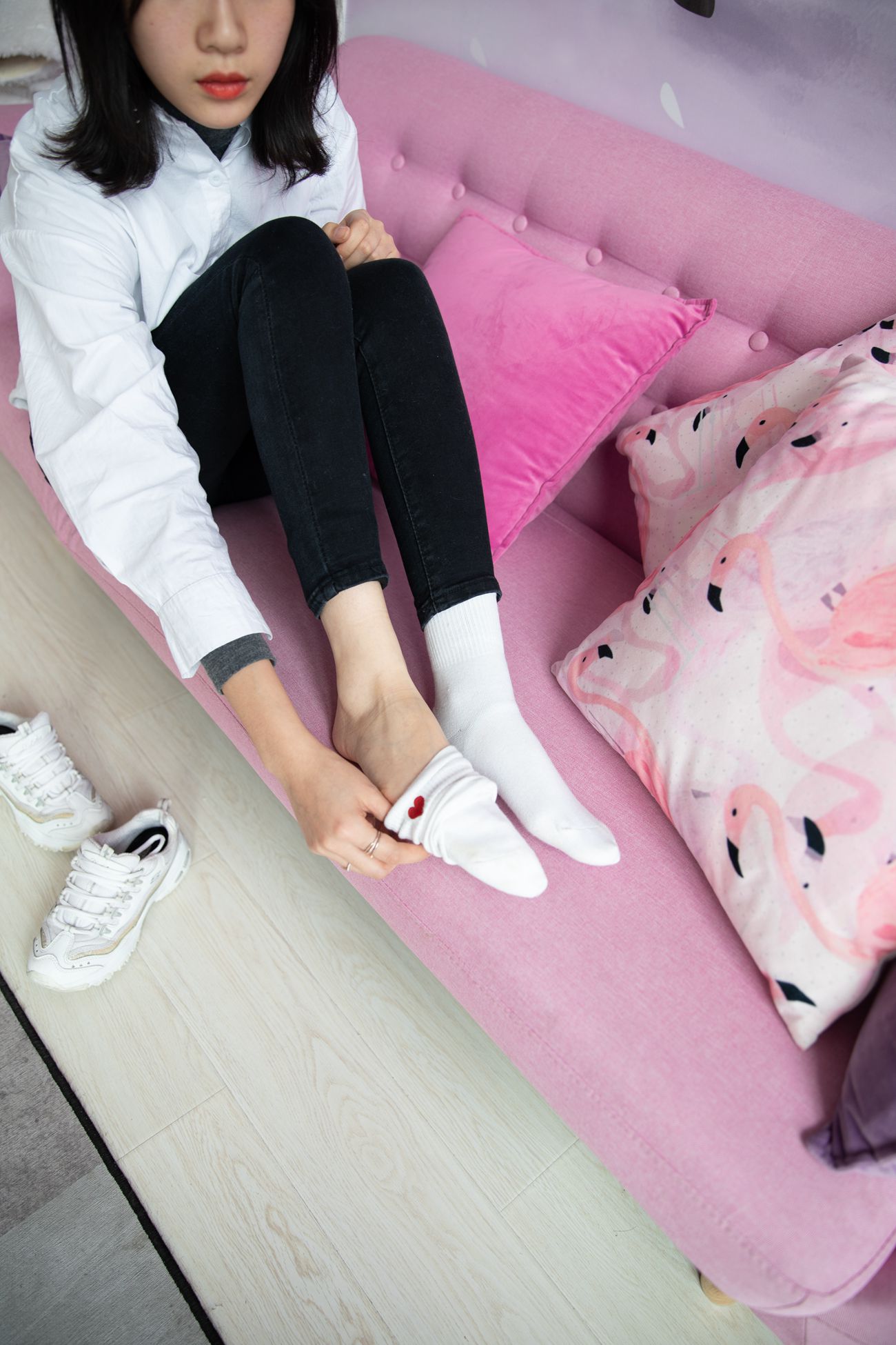 图片[100]-勿恋传媒 No.125 落落-实力演绎东北妹字的冬天 [218P] – 速更版-美库