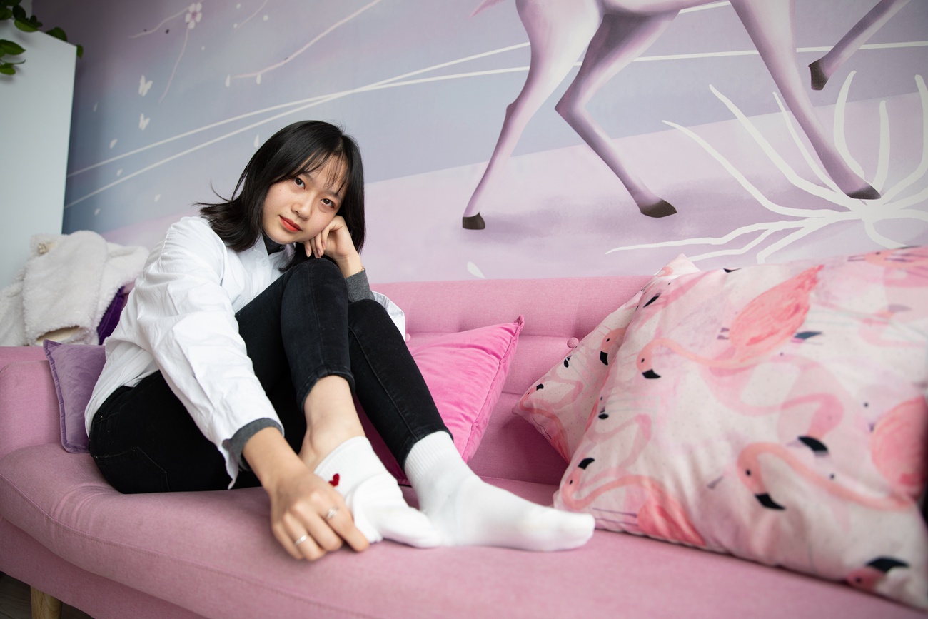 图片[102]-勿恋传媒 No.125 落落-实力演绎东北妹字的冬天 [218P] – 速更版-美库