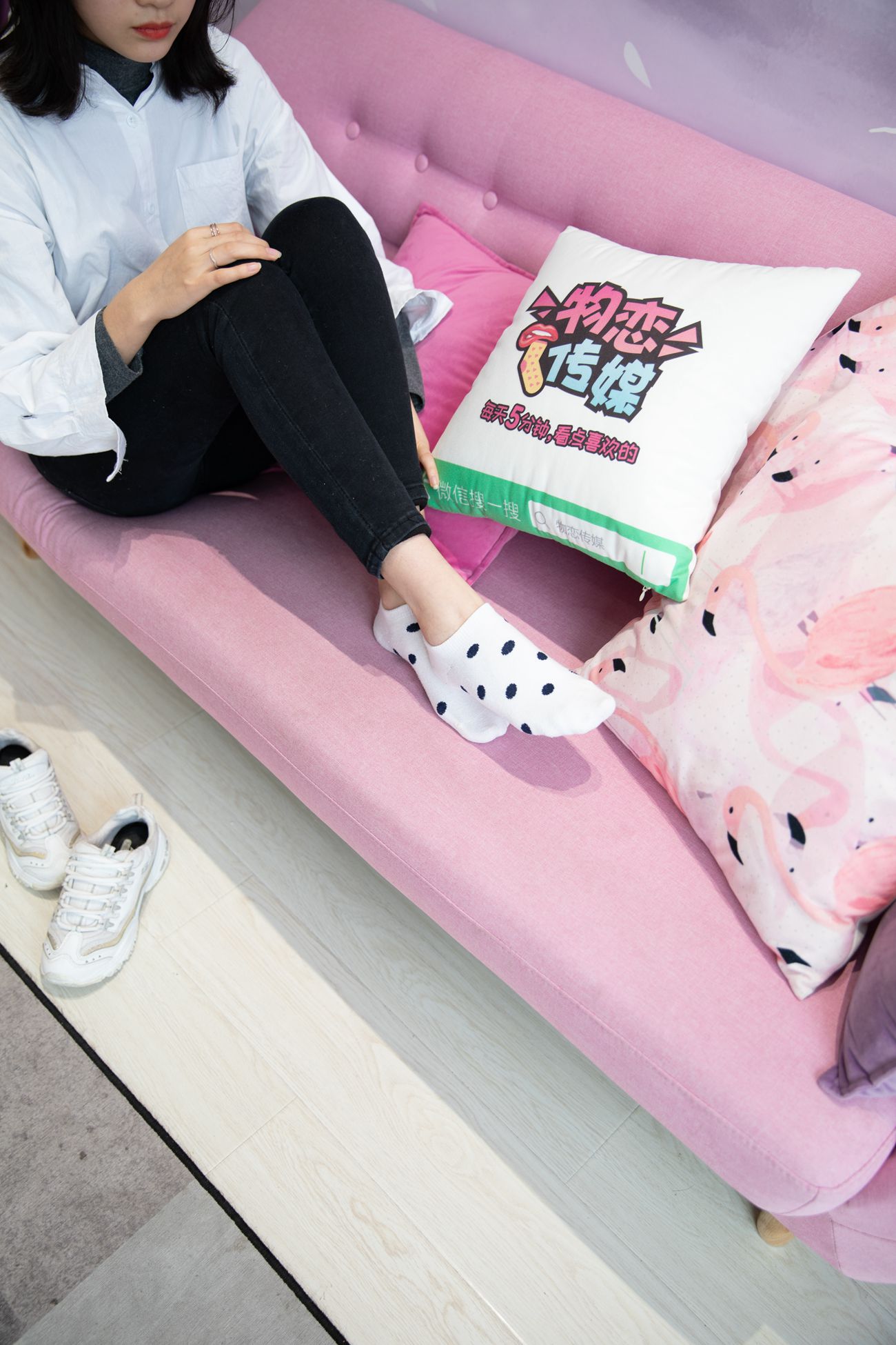 图片[144]-勿恋传媒 No.125 落落-实力演绎东北妹字的冬天 [218P] – 速更版-美库