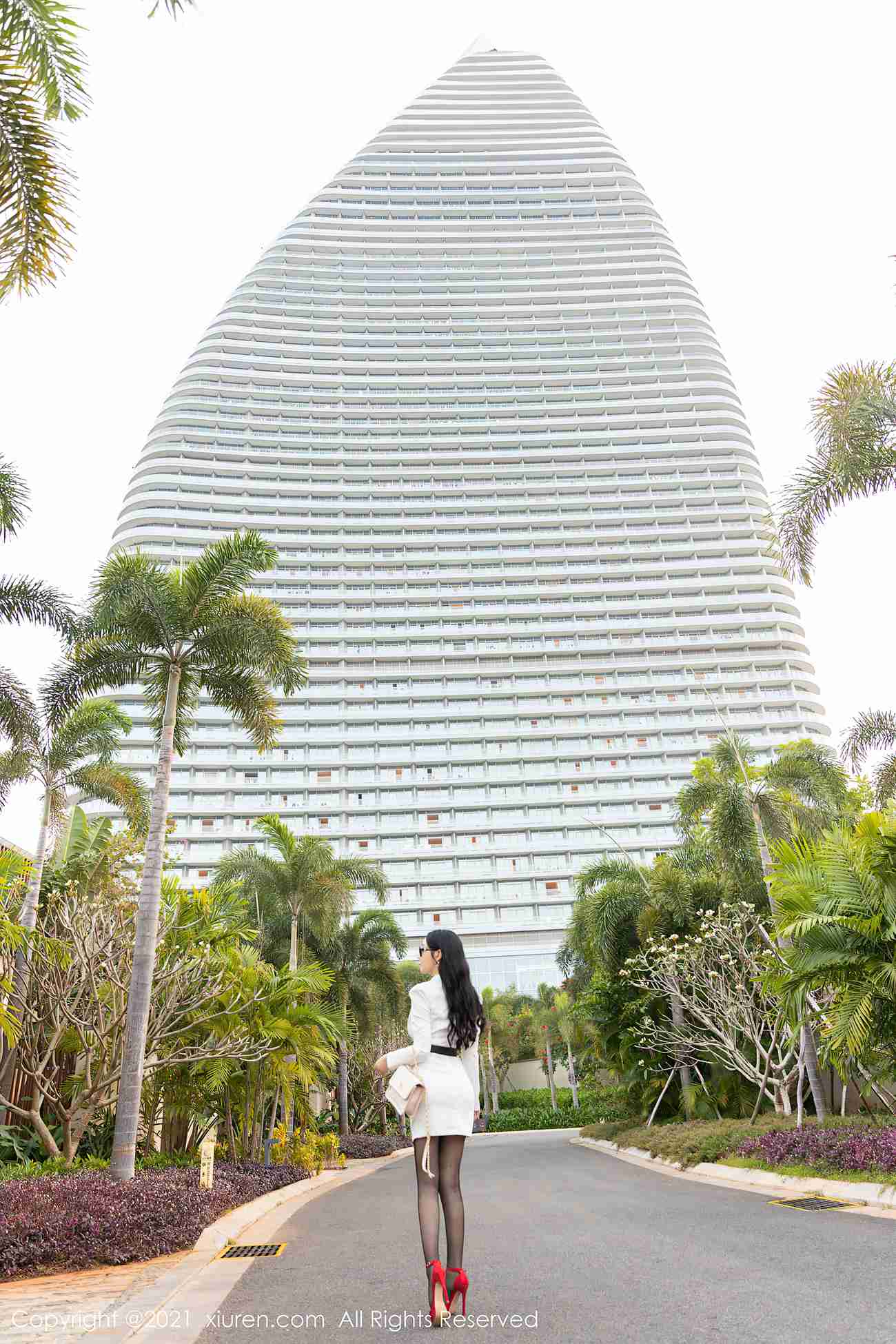 图片[16]-[XIUREN秀人网] 2021.06.24 No.3581 允爾 [55P] – 速更版-美库