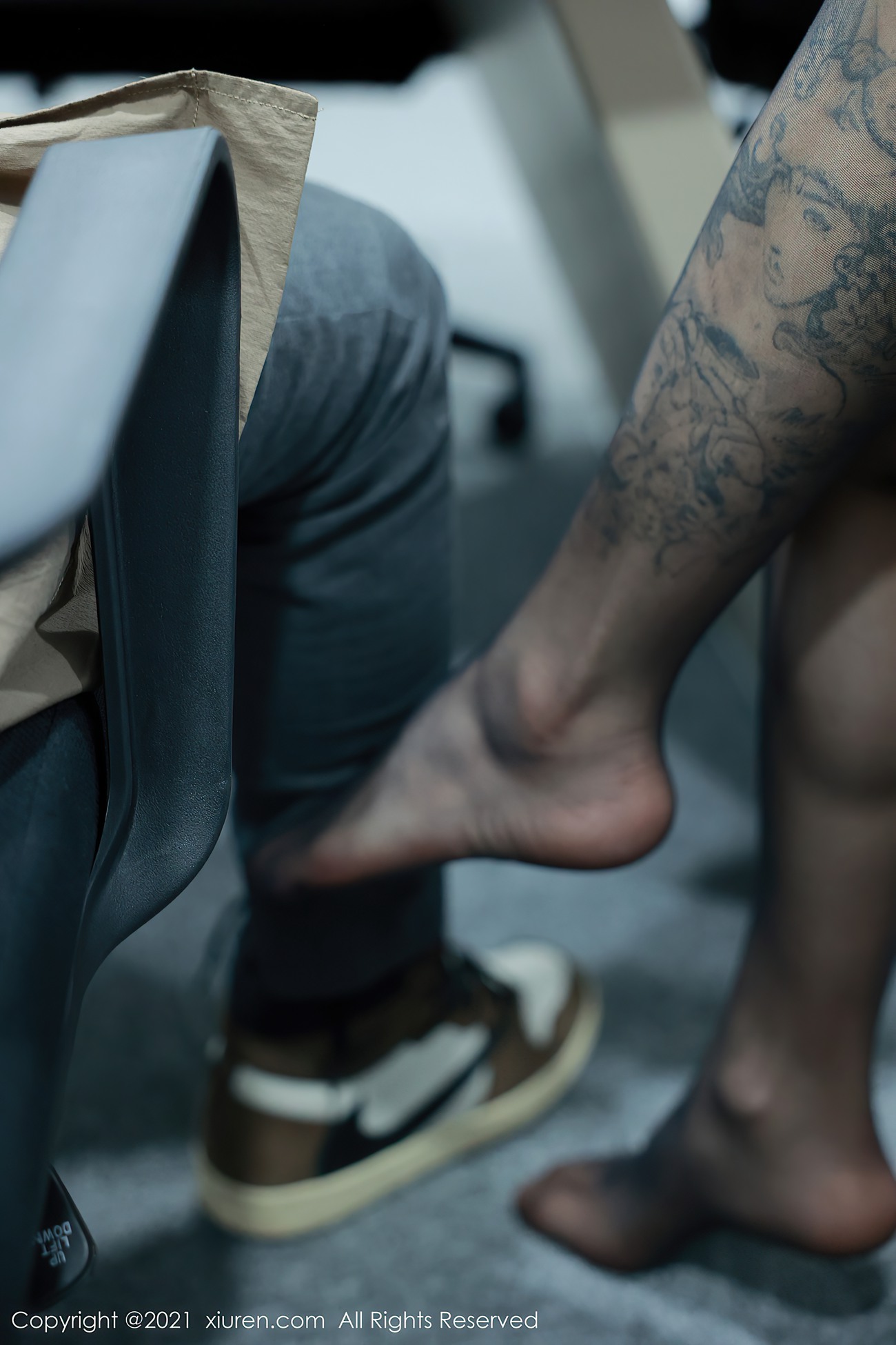 图片[12]-[XIUREN秀人网] 2021.07.19 No.3682 夏西CiCi [53P] – 速更版-美库