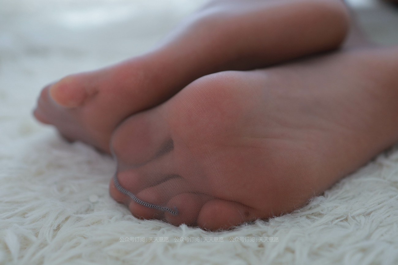 图片[63]-[IESS异思趣向] 耽丝 210629 羽西的紫色衬衣搭灰色 [73P] – 速更版-美库