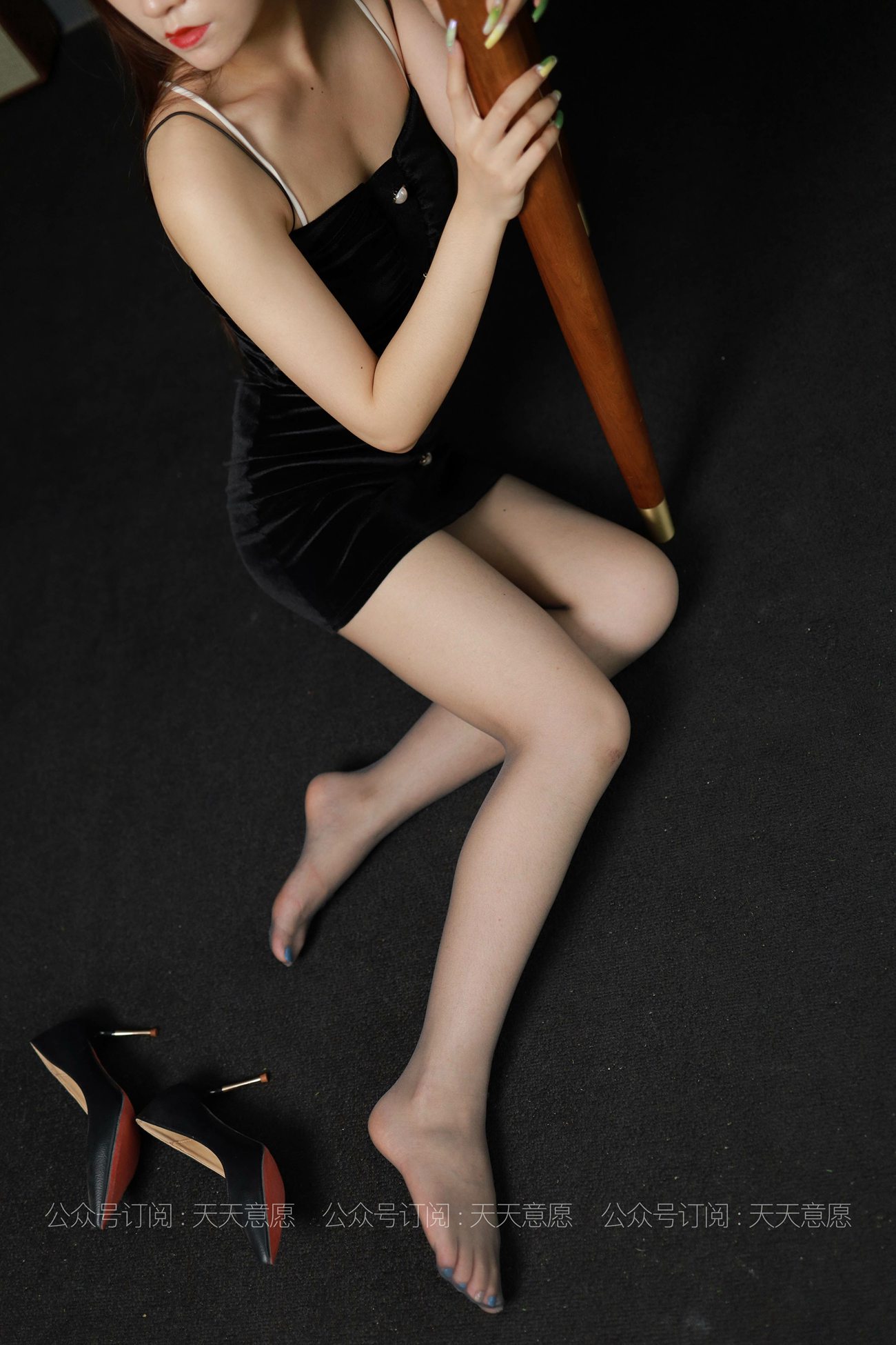 图片[54]-[IESS异思趣向] 耽丝 20210630 可可的黑丝吊带裙 [84P] – 速更版-美库