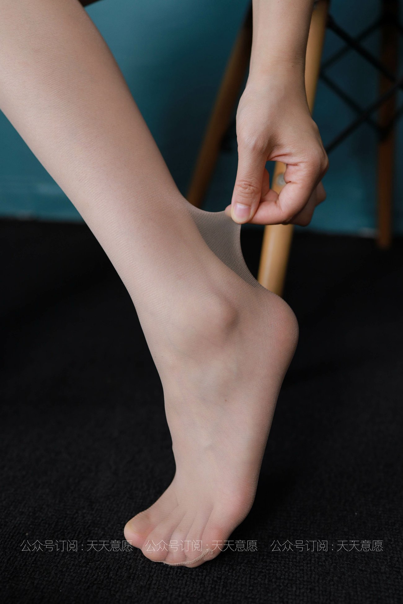 图片[30]-[IESS异思趣向] 耽丝 20210702 认真看书学习的小婕 [90P] – 速更版-美库