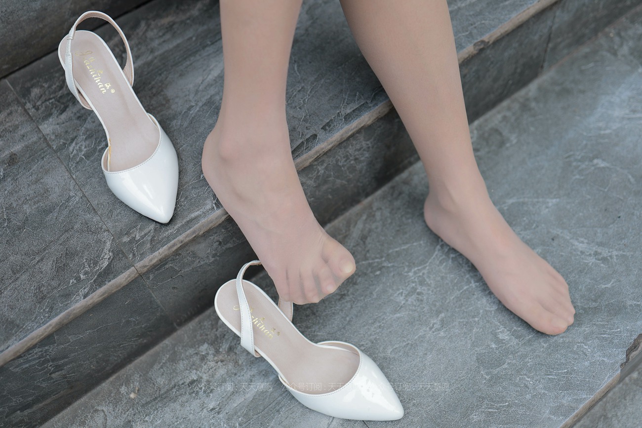 图片[53]-[IESS异思趣向] 耽丝 20210701 婉苹的粉色短裙 [88P] – 速更版-美库