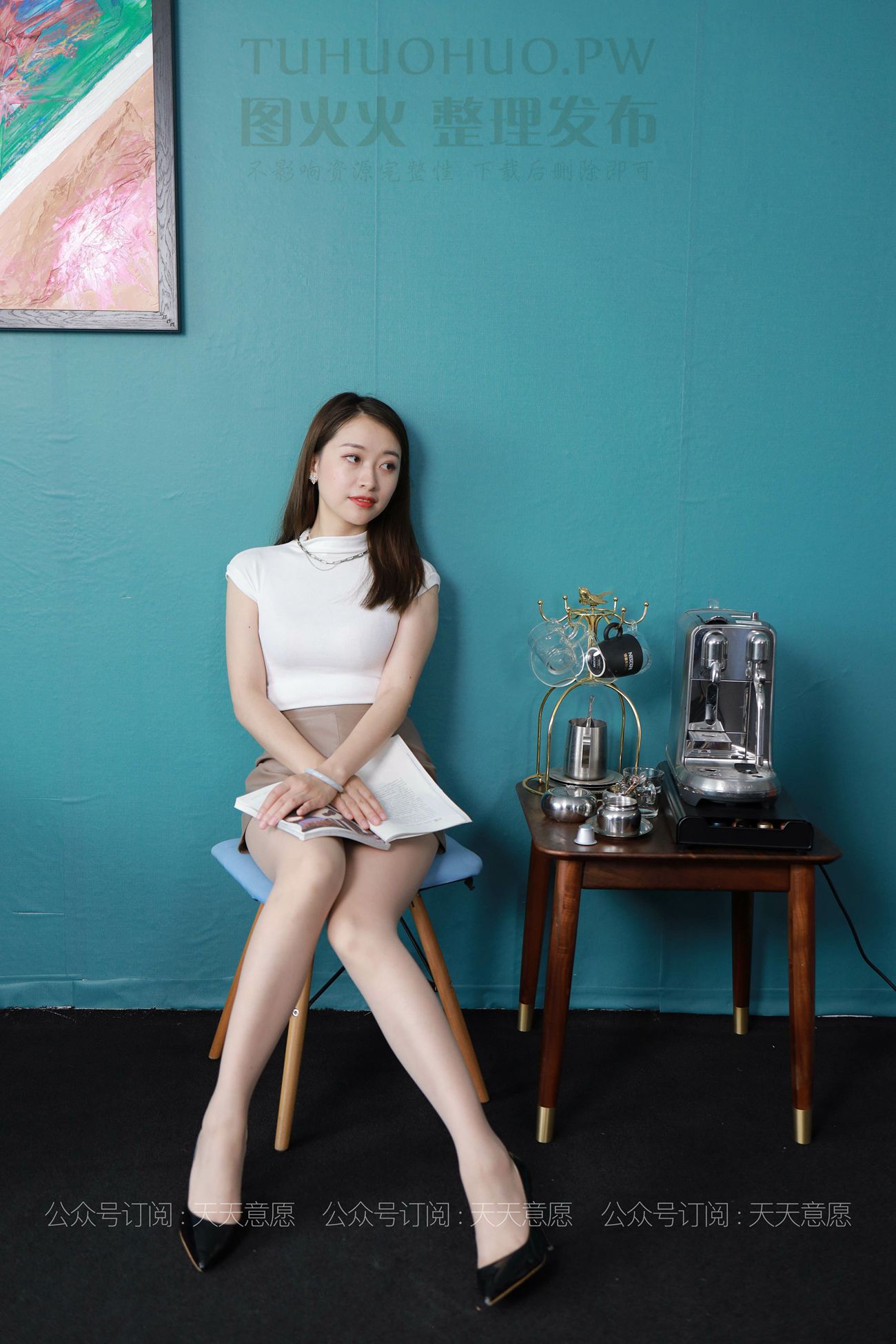 图片[91]-[IESS异思趣向] 耽丝 20210702 认真看书学习的小婕 [90P] – 速更版-美库