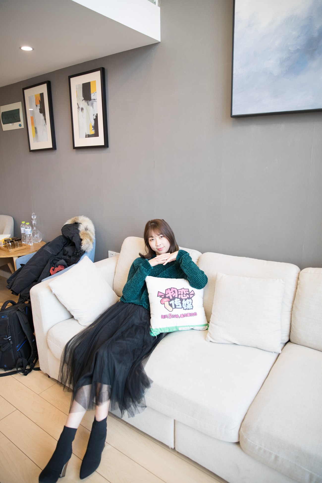 图片[12]-勿恋传媒 No.127 米莱-温暖的，毛衣纱裙袜子靴 [162P] – 速更版-美库