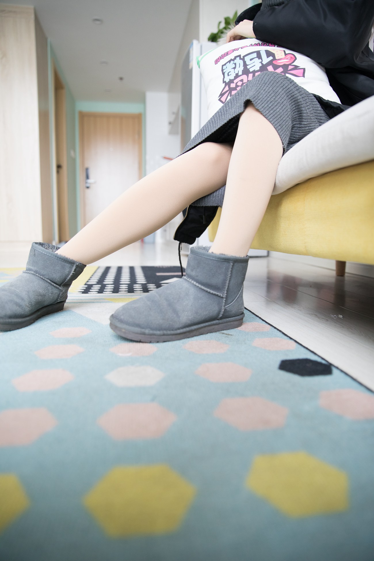 图片[20]-勿恋传媒 No.128 小飞-可爱的短发姑娘 [138P] – 速更版-美库