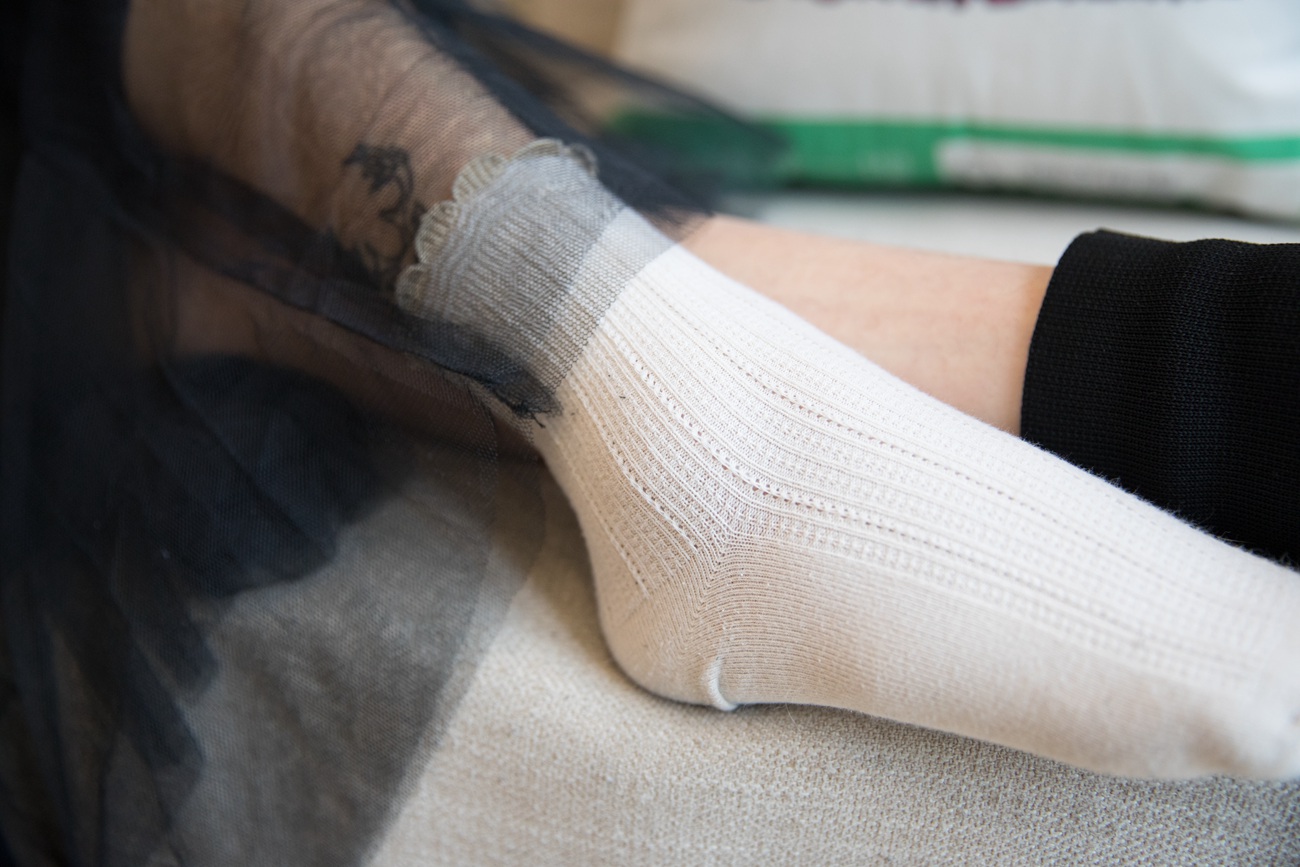 图片[38]-勿恋传媒 No.127 米莱-温暖的，毛衣纱裙袜子靴 [162P] – 速更版-美库