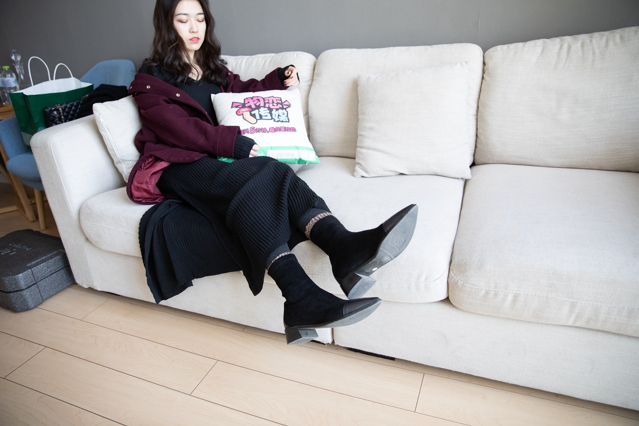 图片[13]-勿恋传媒 No.129 佳琪-渣女大波浪？no,no,no [157P] – 速更版-美库