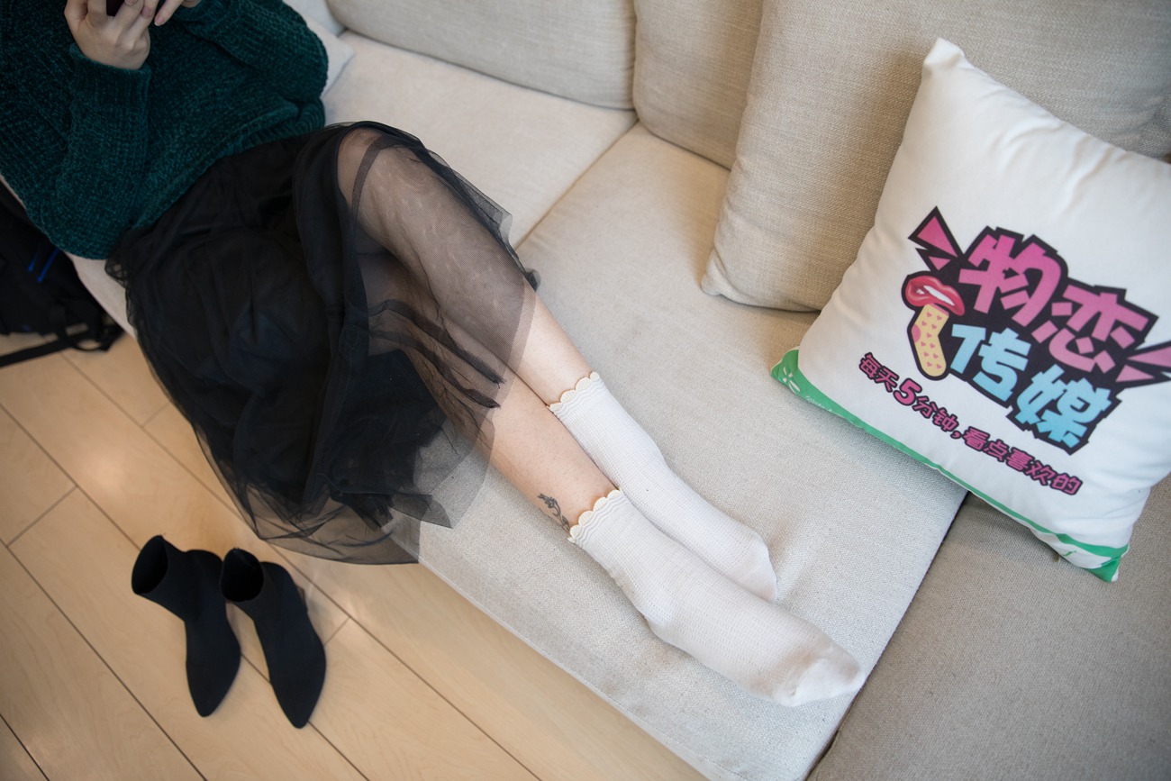 图片[73]-勿恋传媒 No.127 米莱-温暖的，毛衣纱裙袜子靴 [162P] – 速更版-美库