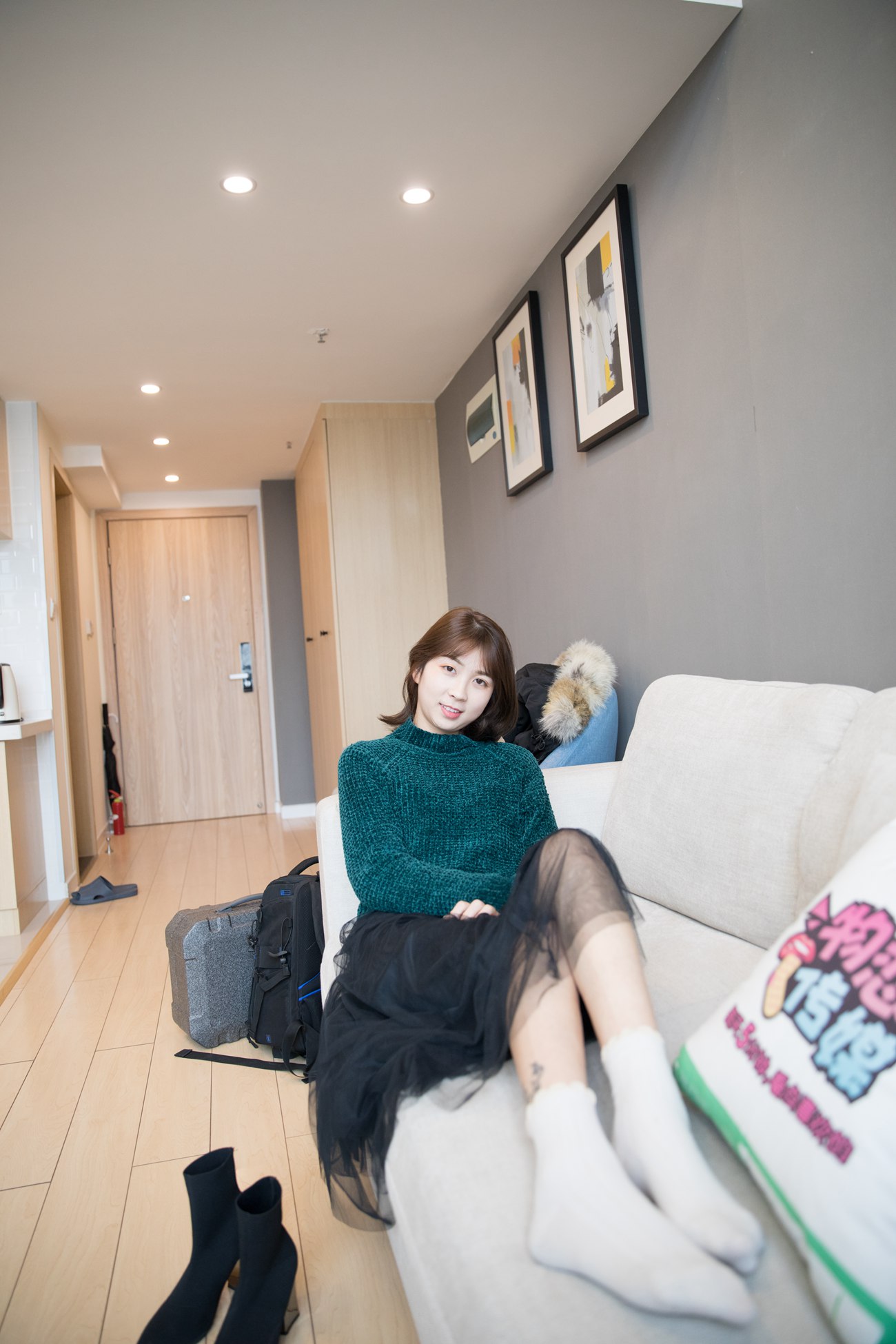 图片[85]-勿恋传媒 No.127 米莱-温暖的，毛衣纱裙袜子靴 [162P] – 速更版-美库