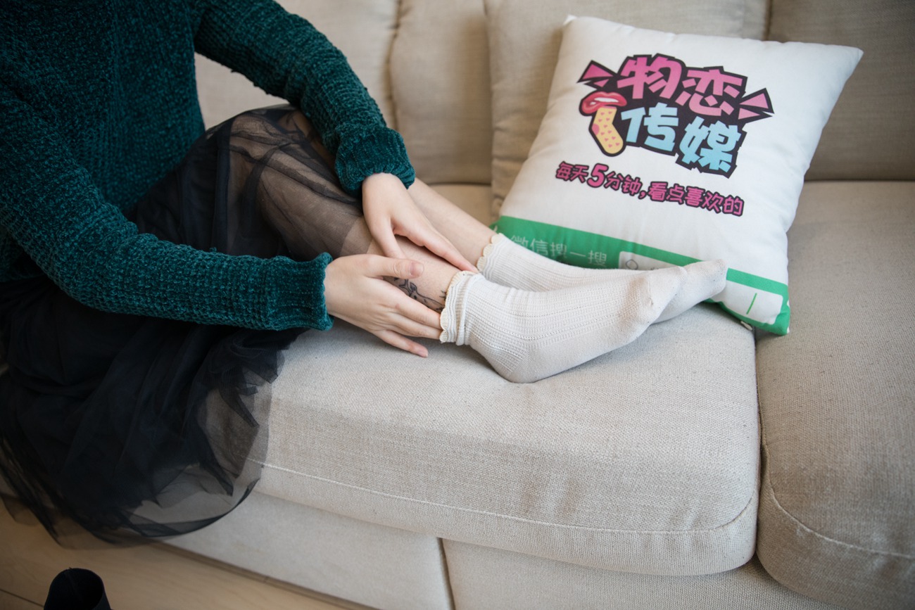 图片[90]-勿恋传媒 No.127 米莱-温暖的，毛衣纱裙袜子靴 [162P] – 速更版-美库