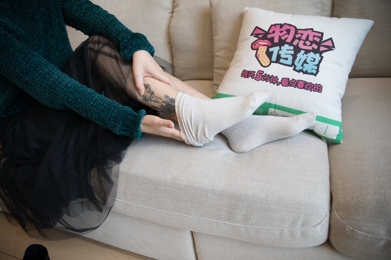 图片[91]-勿恋传媒 No.127 米莱-温暖的，毛衣纱裙袜子靴 [162P] – 速更版-美库