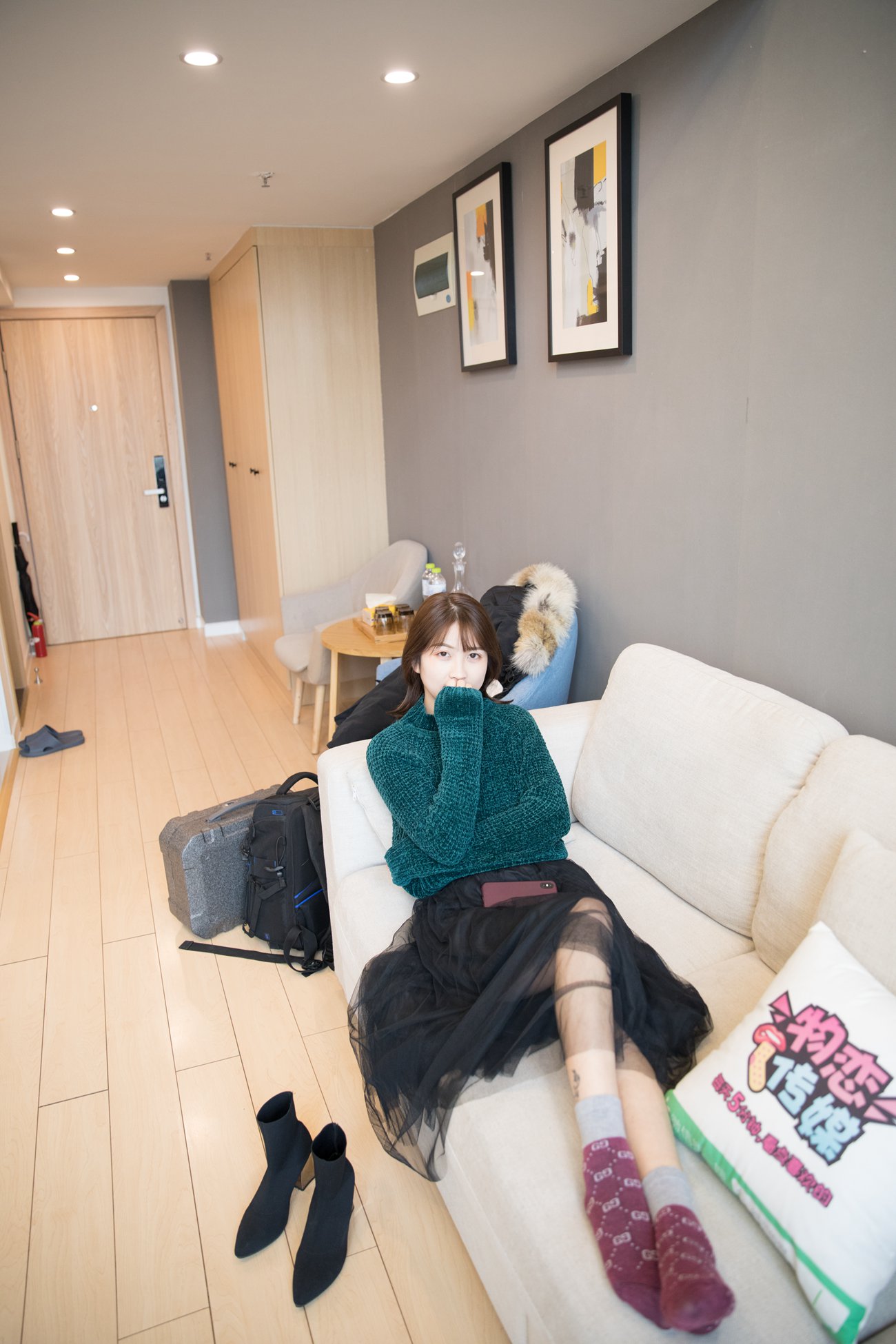 图片[145]-勿恋传媒 No.127 米莱-温暖的，毛衣纱裙袜子靴 [162P] – 速更版-美库