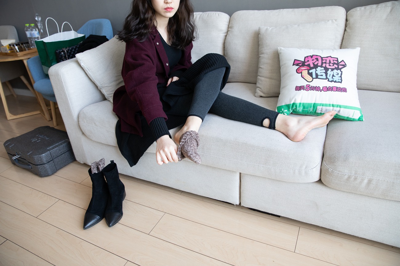 图片[121]-勿恋传媒 No.129 佳琪-渣女大波浪？no,no,no [157P] – 速更版-美库