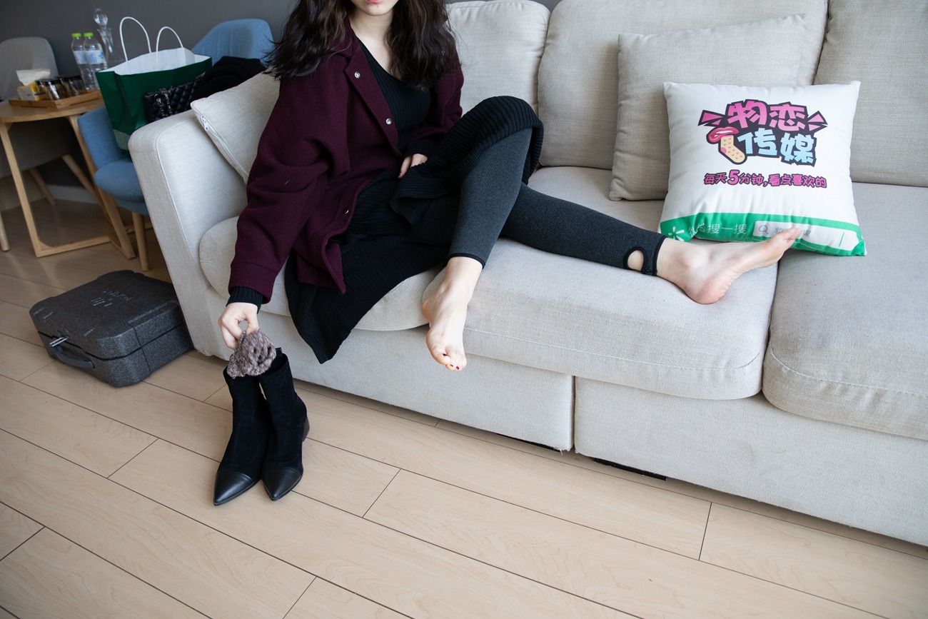 图片[123]-勿恋传媒 No.129 佳琪-渣女大波浪？no,no,no [157P] – 速更版-美库