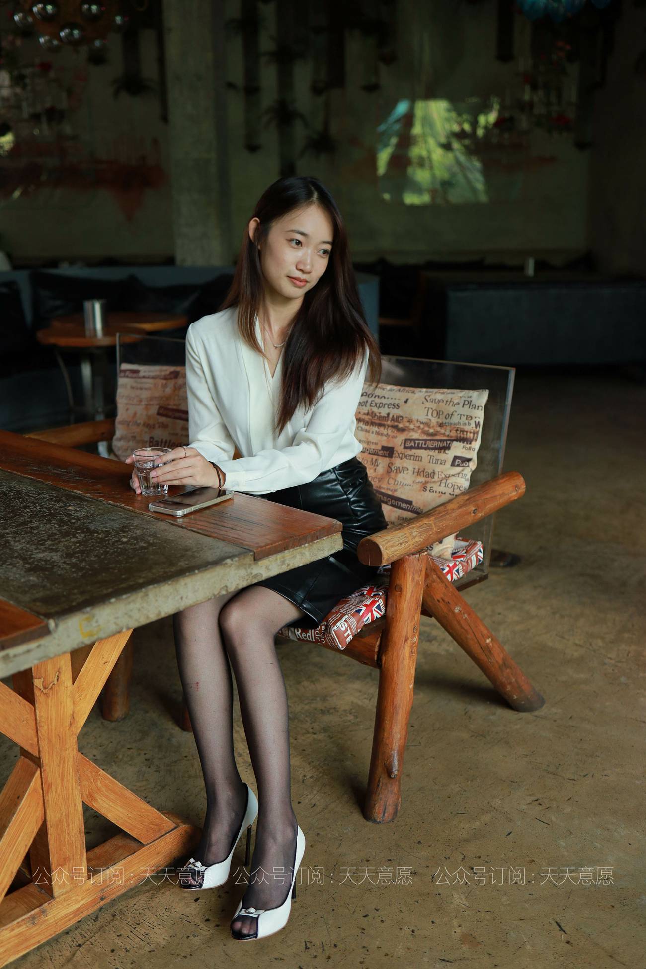 图片[27]-[IESS异思趣向] 耽丝 210526 小高的黑色皮短裙 [82P] – 速更版-美库