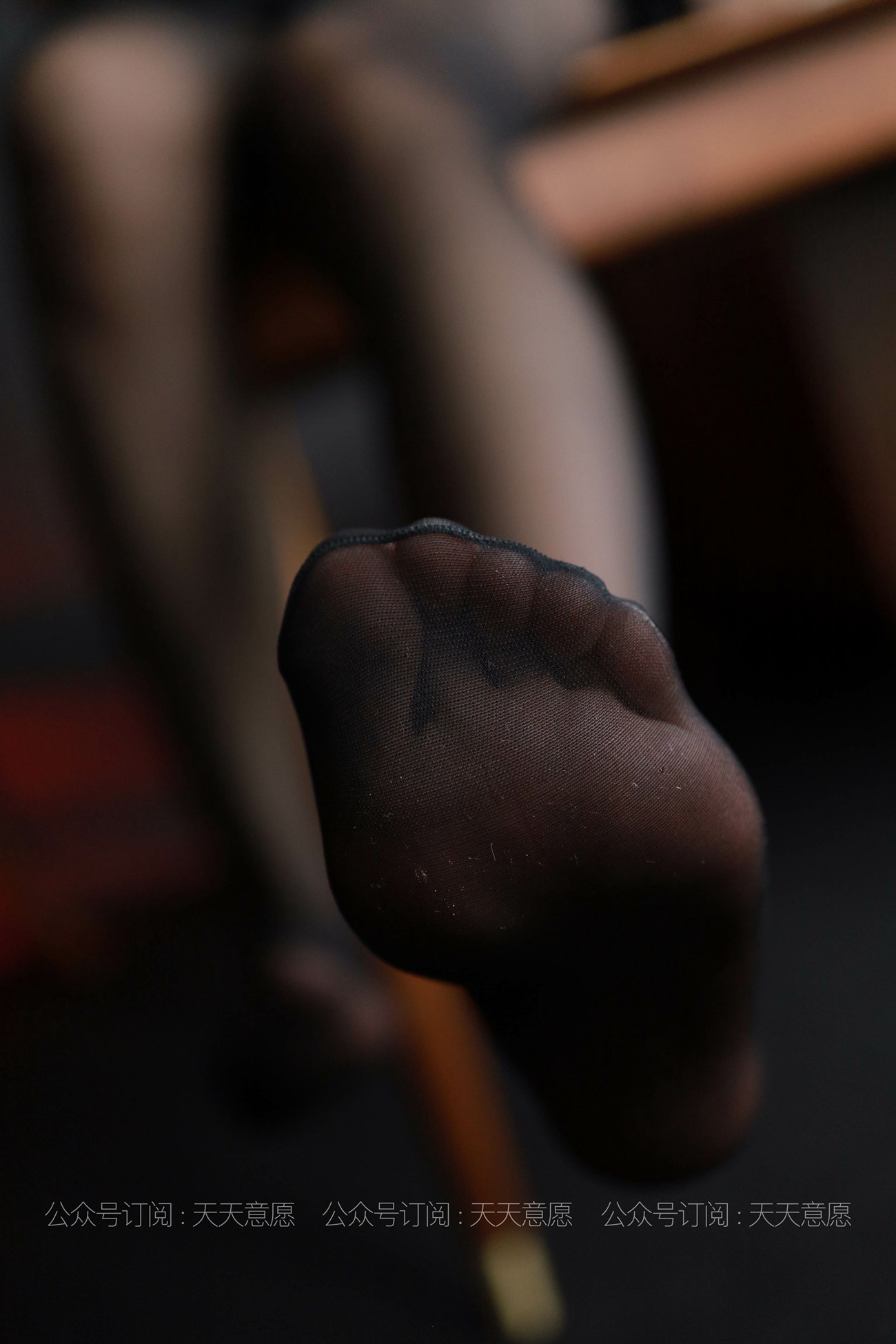 图片[11]-[IESS异思趣向] 耽丝 210528 秋秋的红色诱惑 [90P] – 速更版-美库