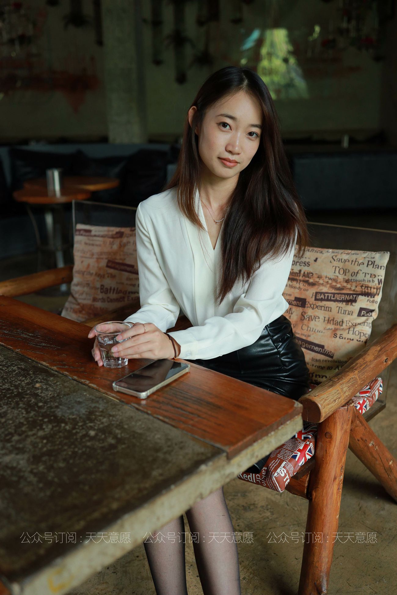 图片[28]-[IESS异思趣向] 耽丝 210526 小高的黑色皮短裙 [82P] – 速更版-美库