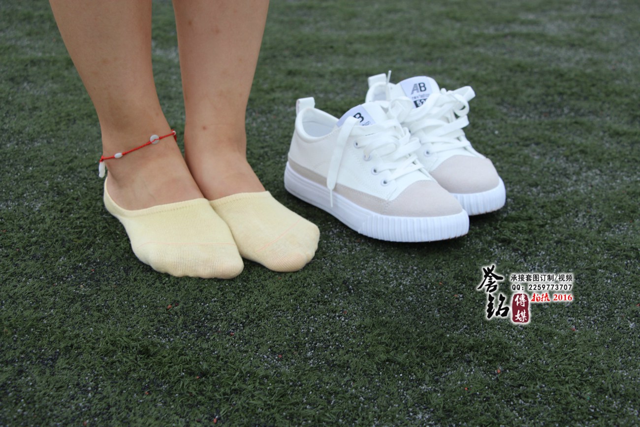 图片[8]-誉铭传媒001- 2016《2016福利套图（1）》[44P] – 速更版-美库