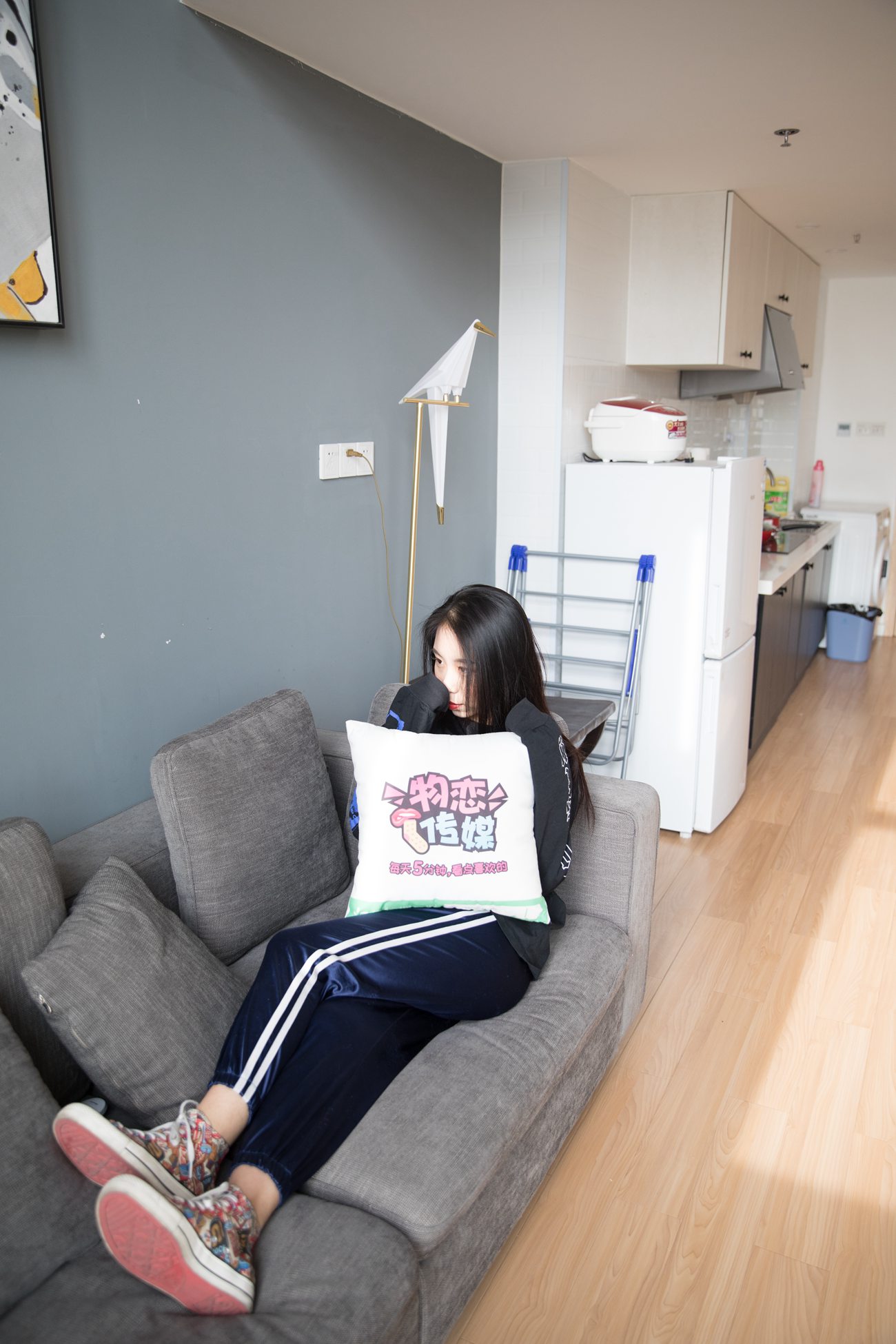 图片[14]-勿恋传媒 No.130 璐璐-花团锦簇帆布鞋之美 [177P] – 速更版-美库