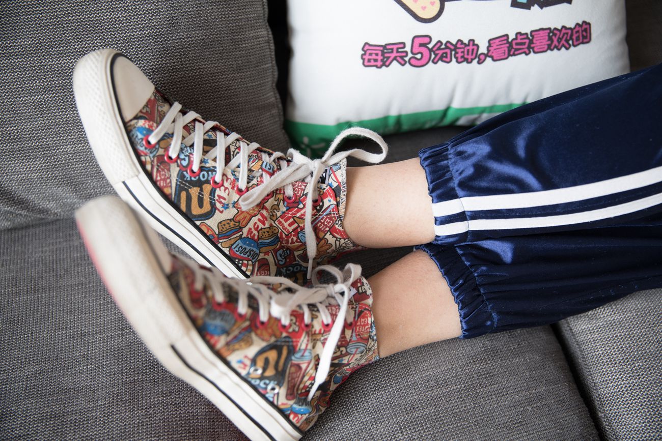 图片[31]-勿恋传媒 No.130 璐璐-花团锦簇帆布鞋之美 [177P] – 速更版-美库