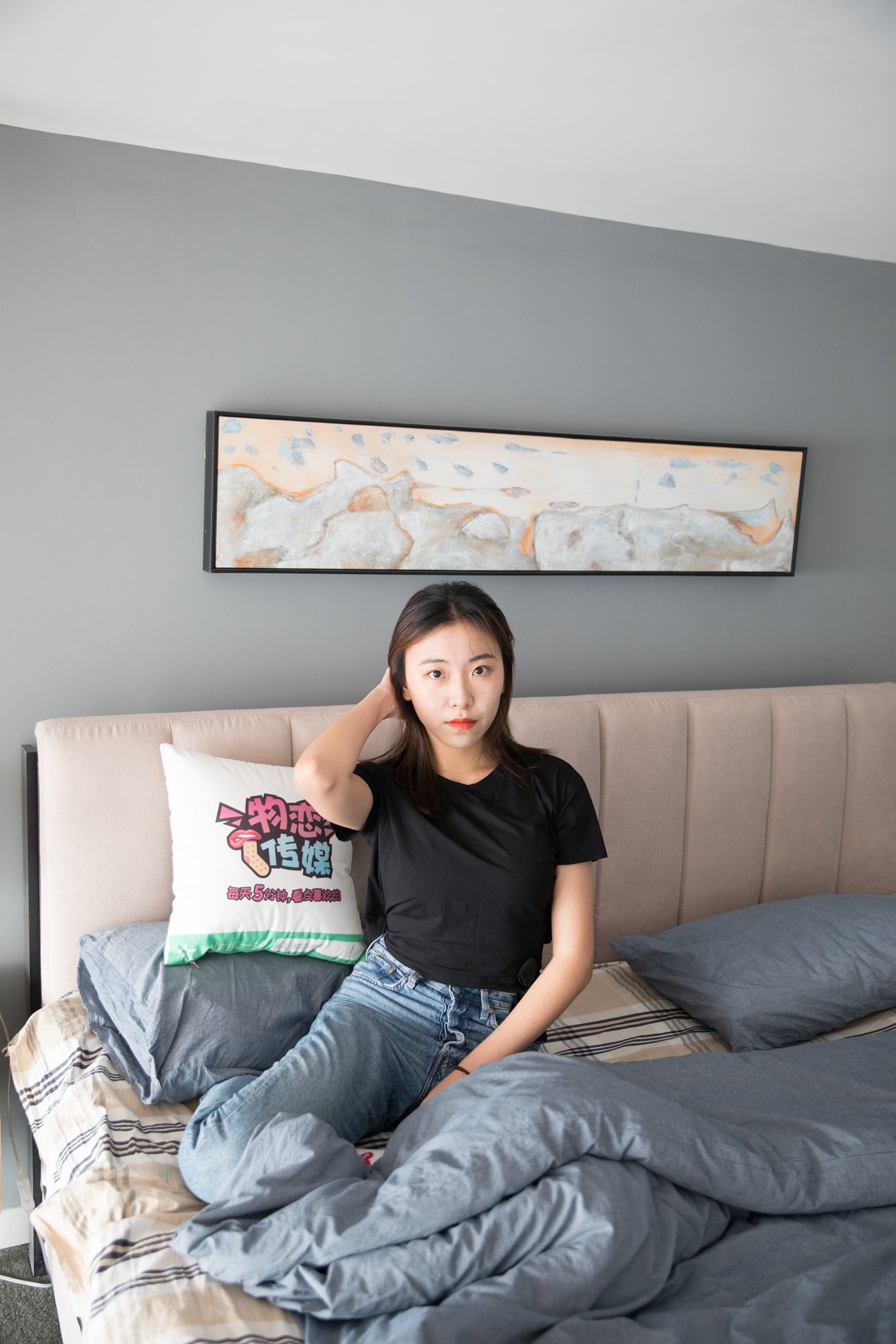 图片[12]-勿恋传媒 No.132 Elise-床边的白色板鞋搭配白色棉袜与灰色棉袜 [147P] – 速更版-美库