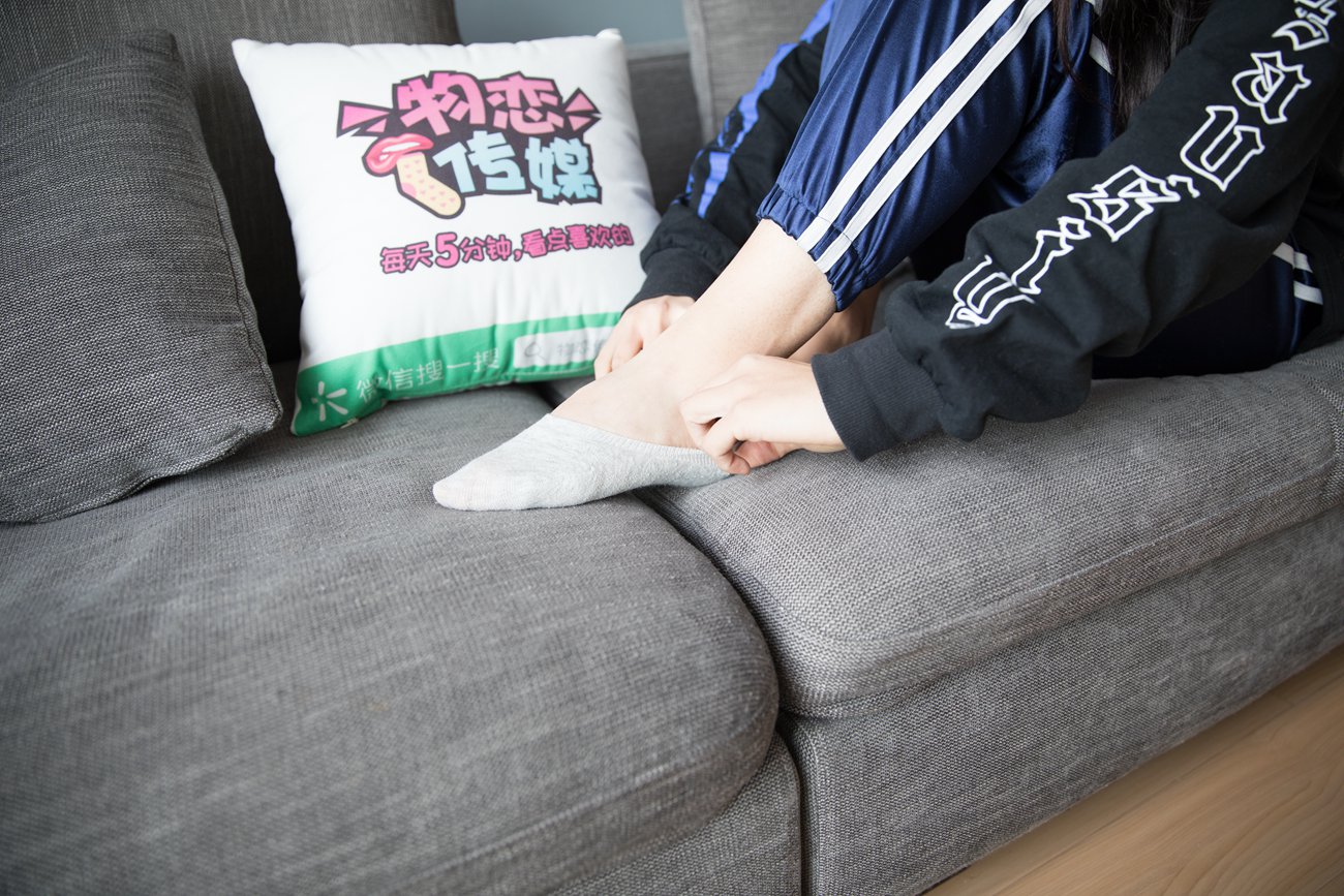 图片[101]-勿恋传媒 No.130 璐璐-花团锦簇帆布鞋之美 [177P] – 速更版-美库