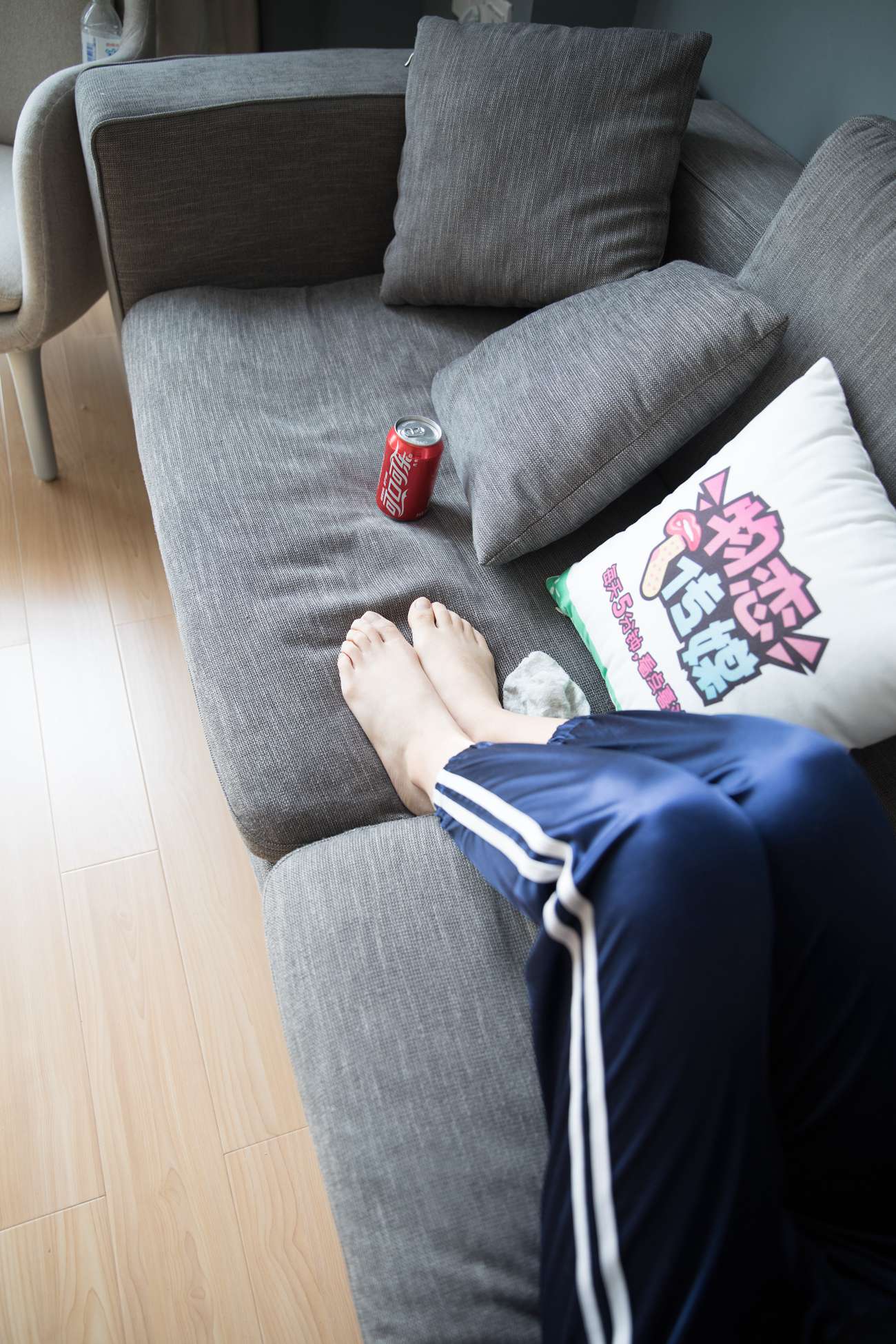 图片[128]-勿恋传媒 No.130 璐璐-花团锦簇帆布鞋之美 [177P] – 速更版-美库