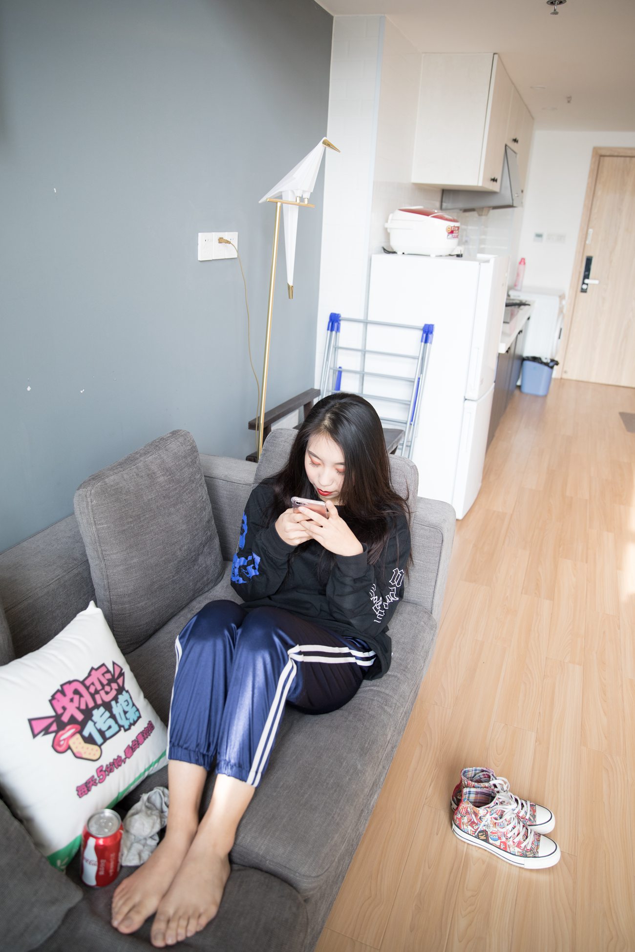 图片[133]-勿恋传媒 No.130 璐璐-花团锦簇帆布鞋之美 [177P] – 速更版-美库