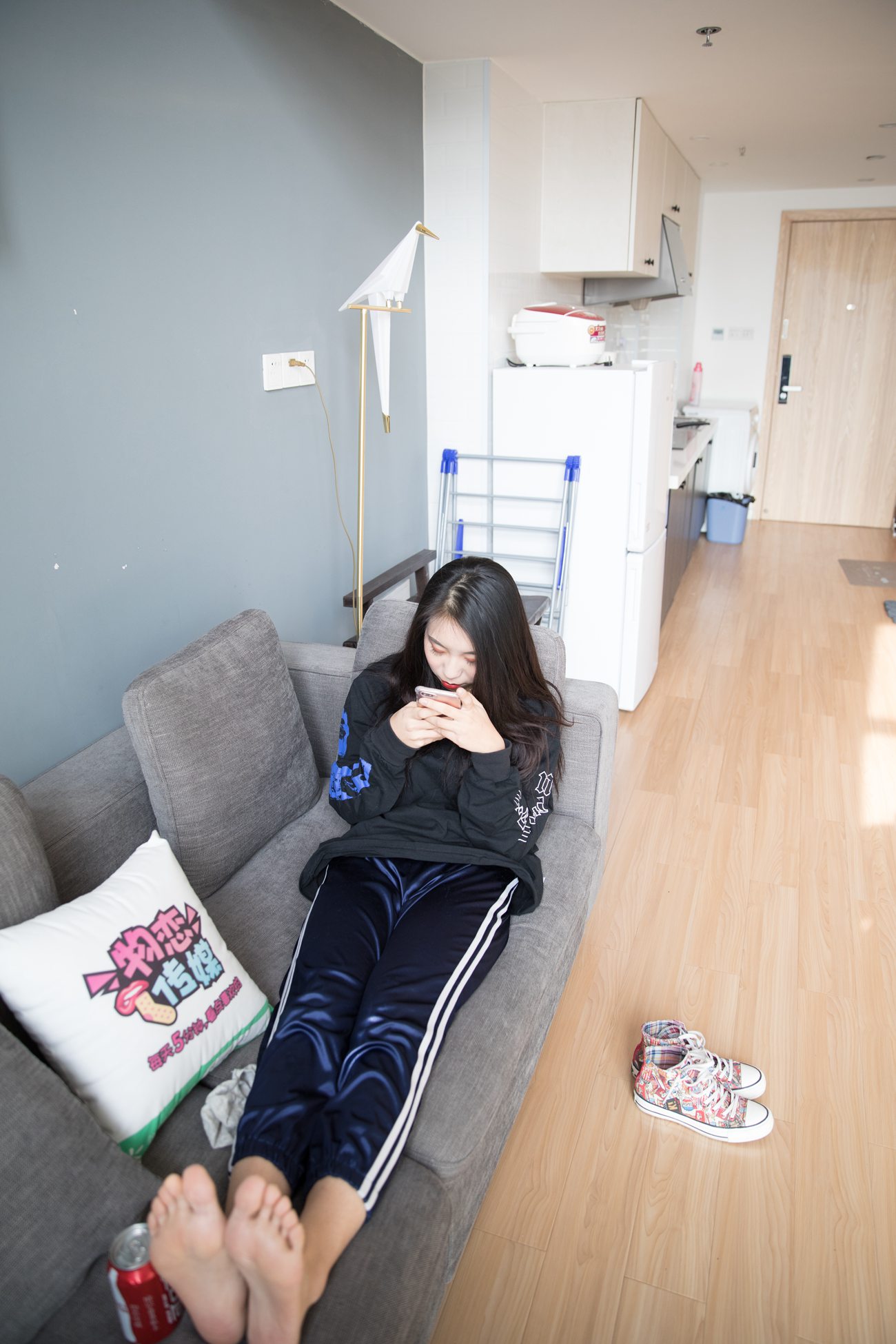 图片[143]-勿恋传媒 No.130 璐璐-花团锦簇帆布鞋之美 [177P] – 速更版-美库