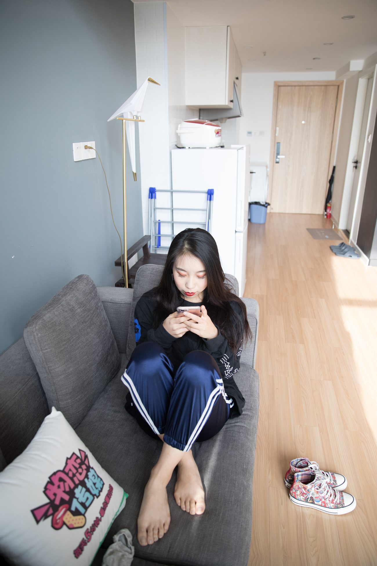 图片[145]-勿恋传媒 No.130 璐璐-花团锦簇帆布鞋之美 [177P] – 速更版-美库