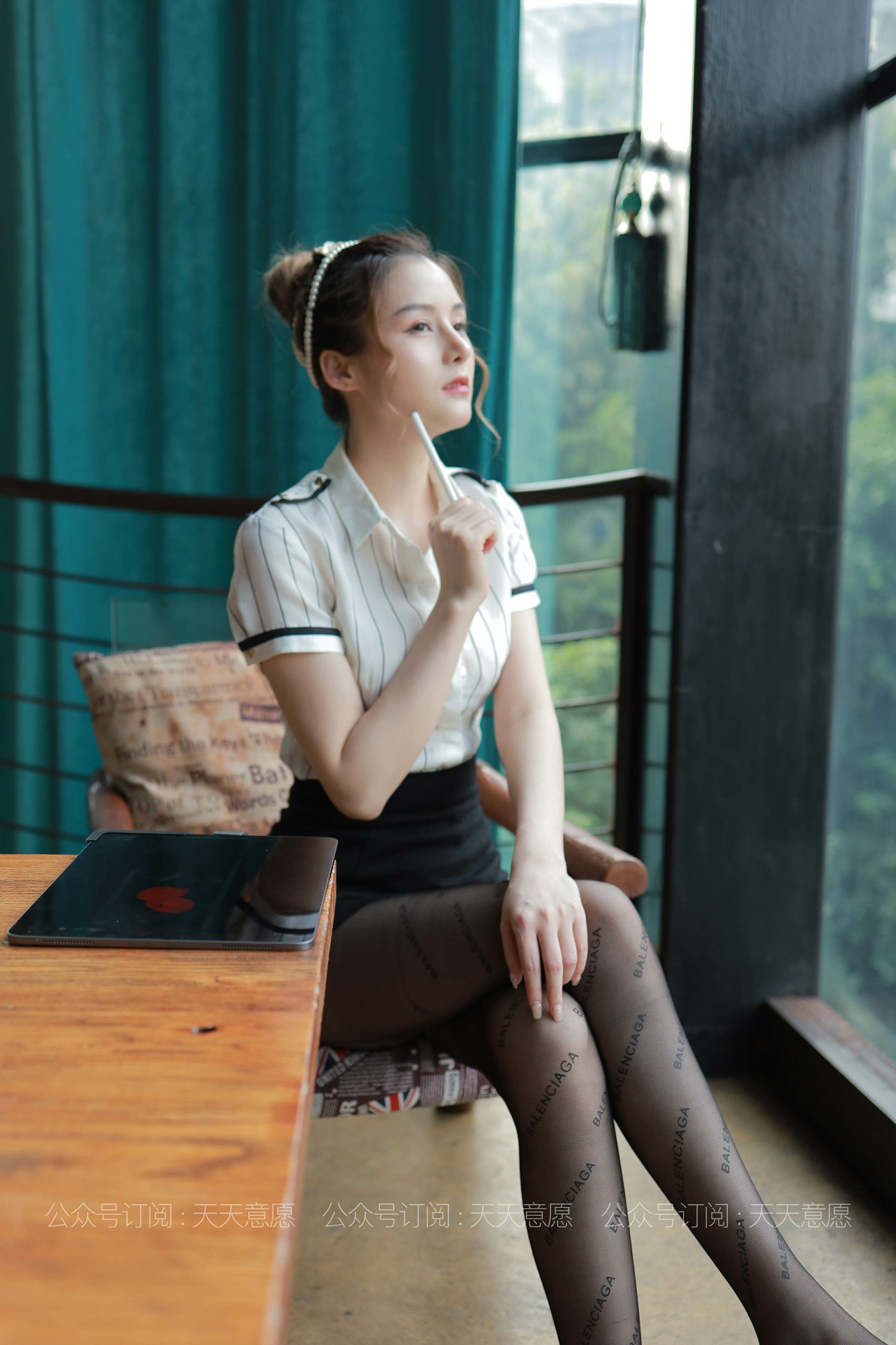 图片[34]-[IESS异思趣向] 耽丝 210604 甜美女主管九妹 小婕 [86P] – 速更版-美库