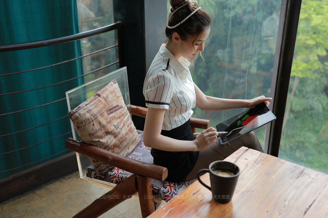 图片[40]-[IESS异思趣向] 耽丝 210604 甜美女主管九妹 小婕 [86P] – 速更版-美库