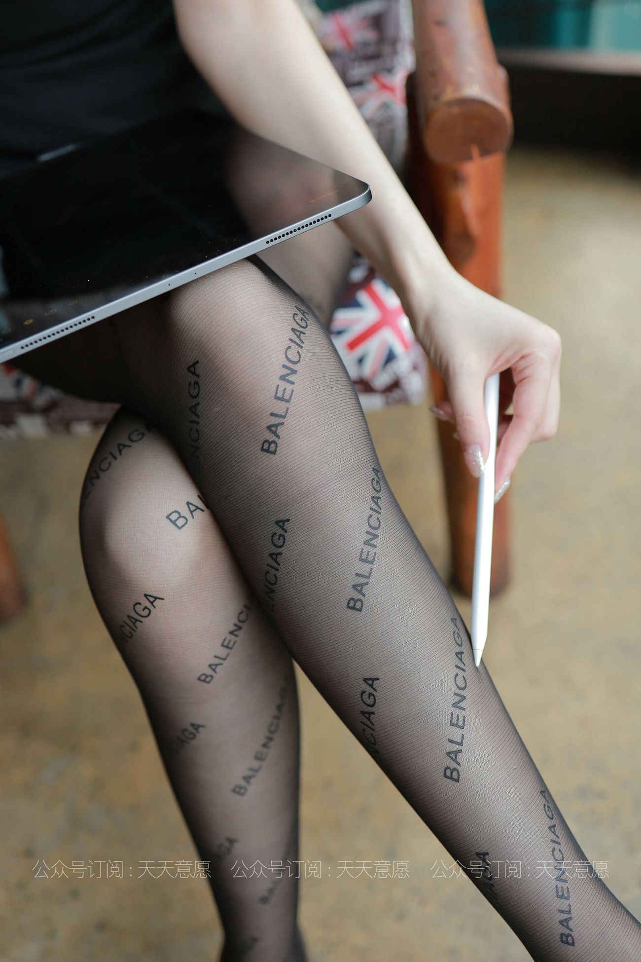 图片[43]-[IESS异思趣向] 耽丝 210604 甜美女主管九妹 小婕 [86P] – 速更版-美库