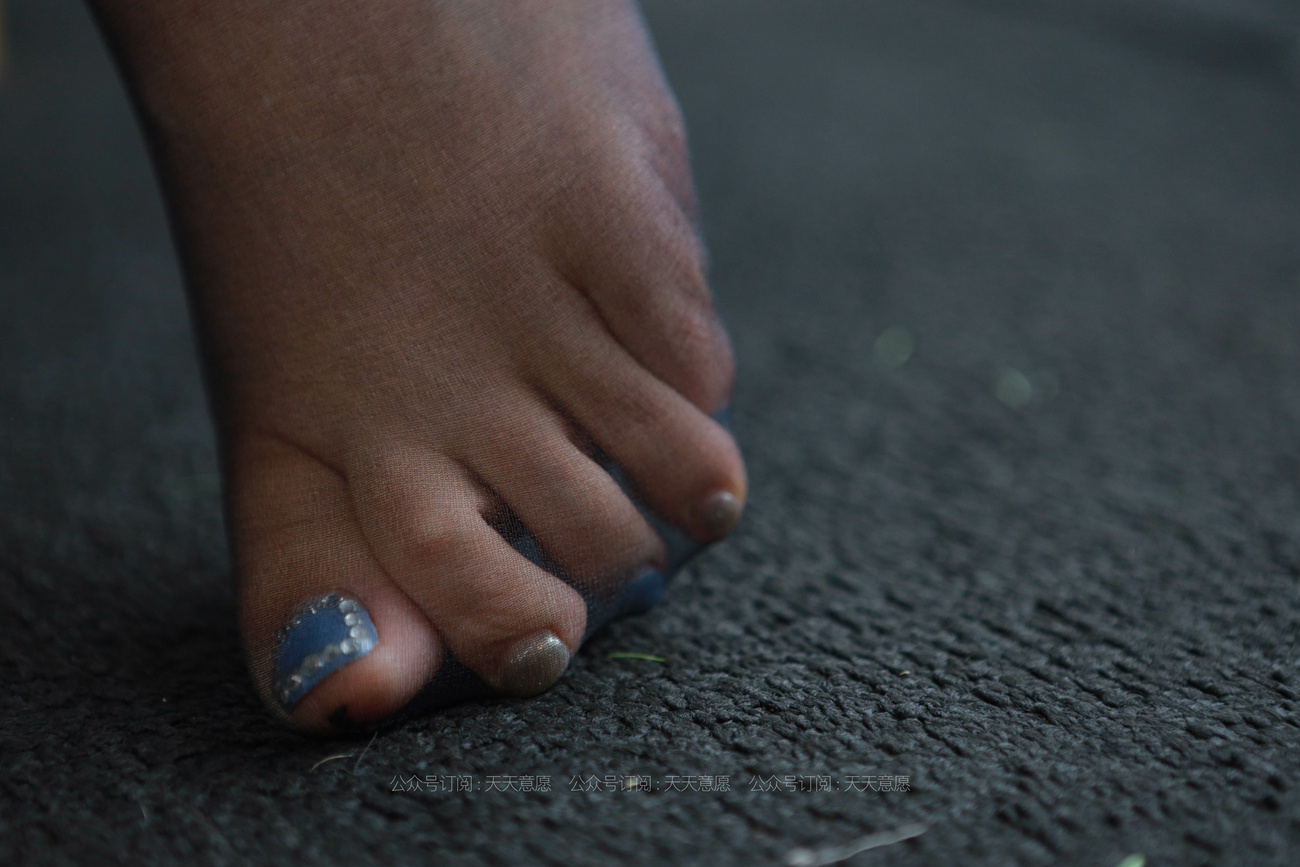 图片[75]-[IESS异思趣向] 耽丝 210606 微醺美女 西瓜 [91P] – 速更版-美库