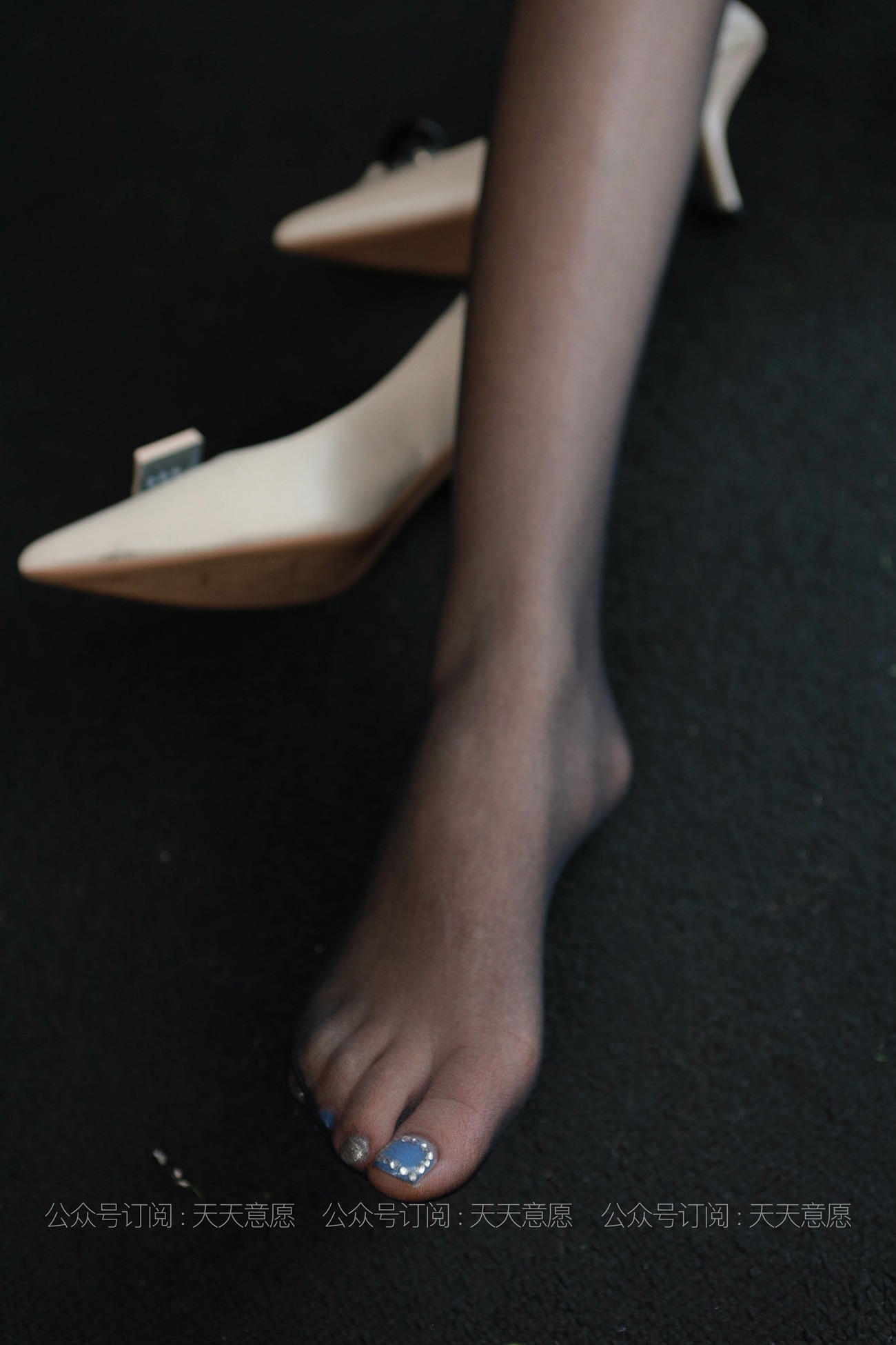 图片[83]-[IESS异思趣向] 耽丝 210606 微醺美女 西瓜 [91P] – 速更版-美库